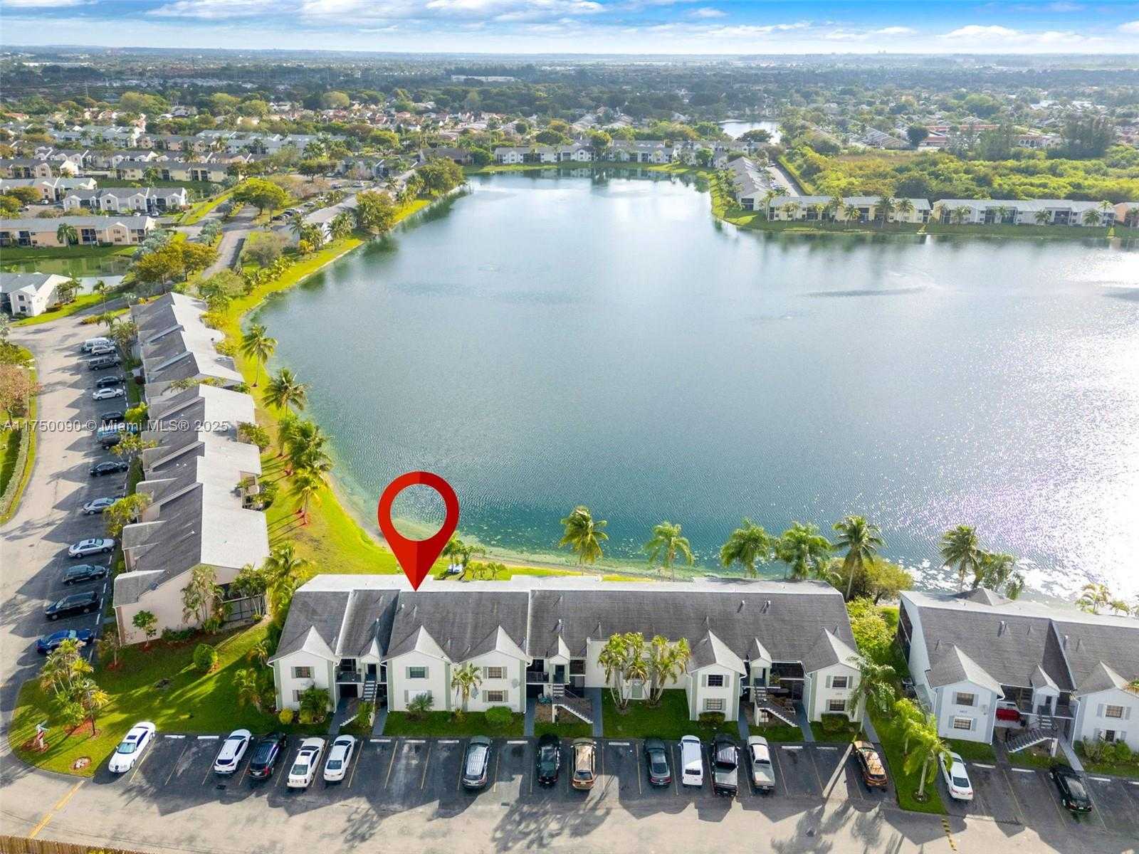 Small Image of 1303 SOUTH LIBERTY AVE #1303I, Homestead Number 25