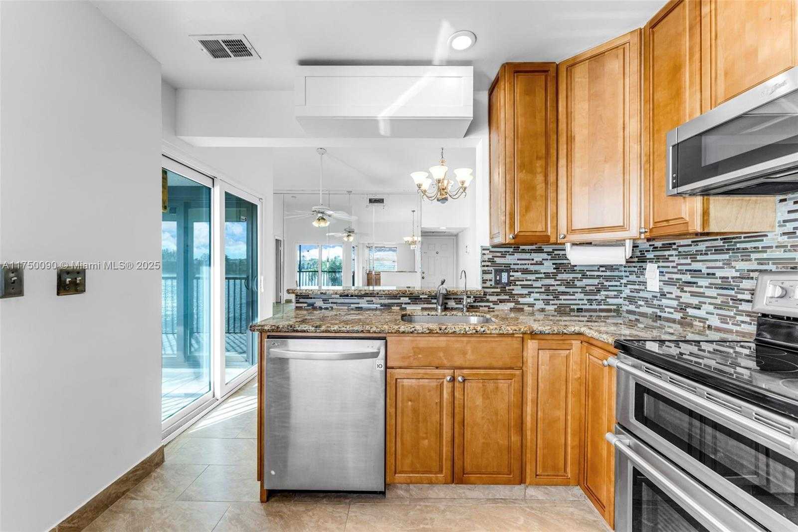 Small Image of 1303 SOUTH LIBERTY AVE #1303I, Homestead Number 7
