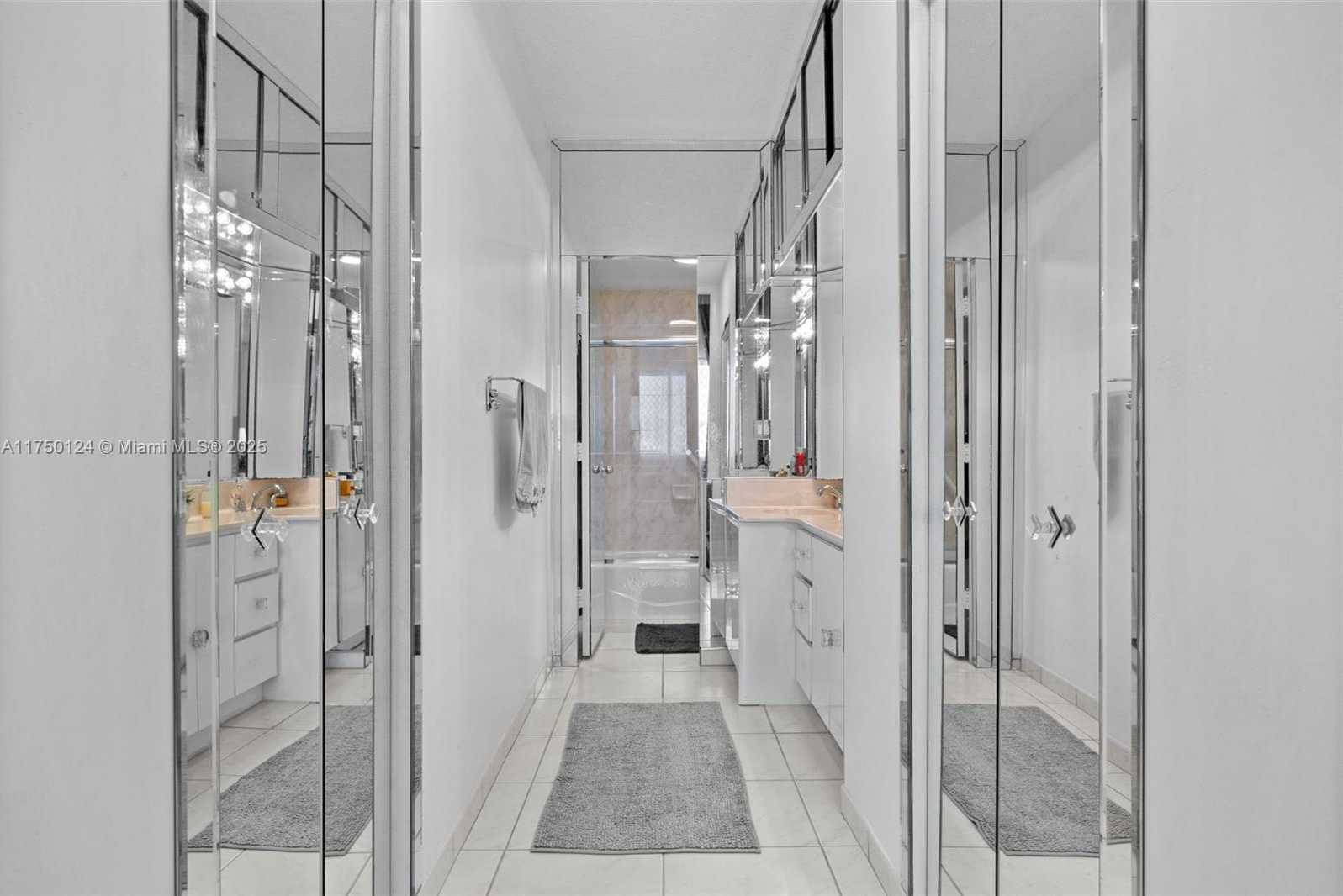 Small Image of 300 BAYVIEW DR #807, Sunny Isles Beach Number 21
