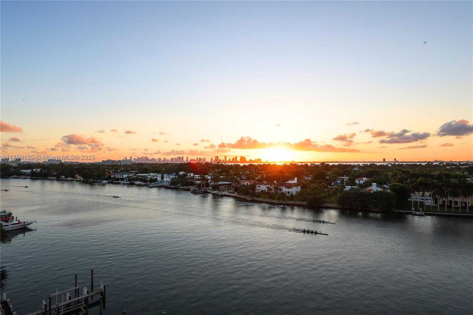 Small Image of 5500 COLLINS AVE #802, Miami Beach Number 45