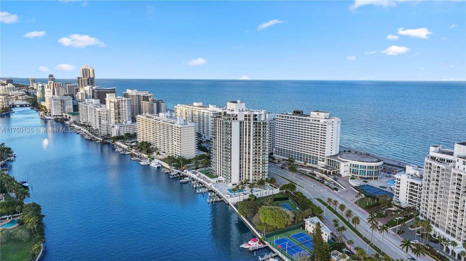 Small Image of 5500 COLLINS AVE #802, Miami Beach Number 53