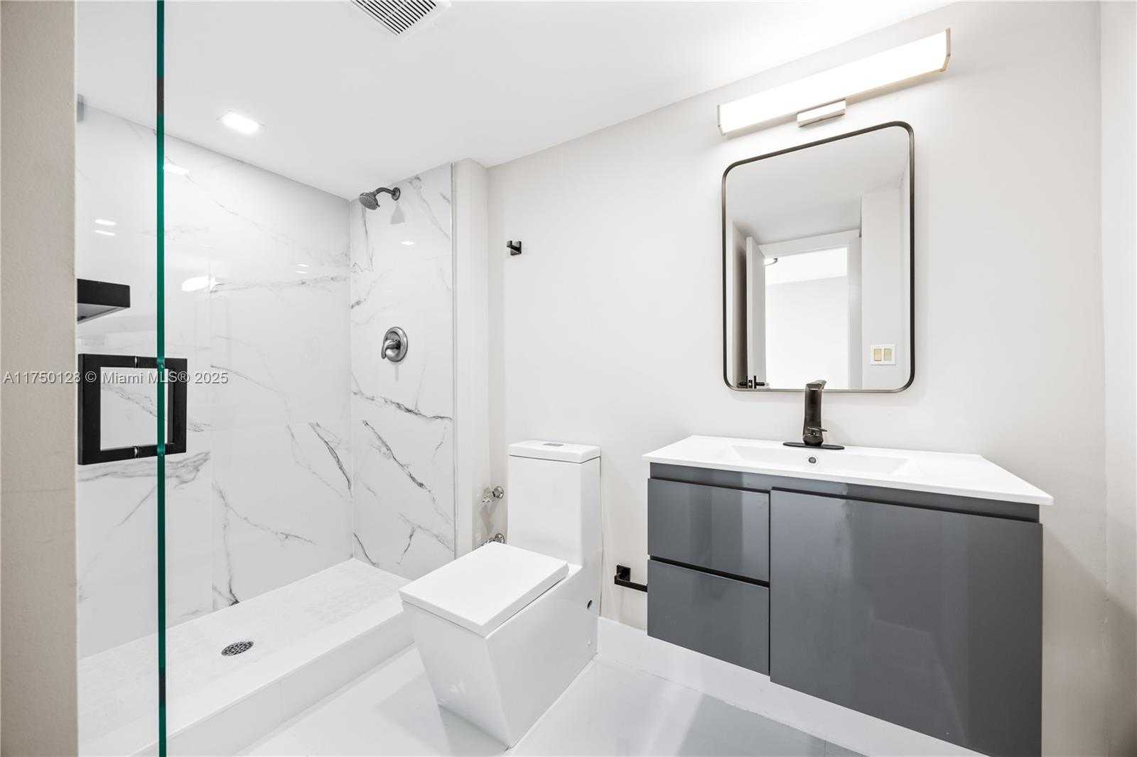 Small Image of 20379 WEST COUNTRY CLUB DR #2632-, Aventura Number 11