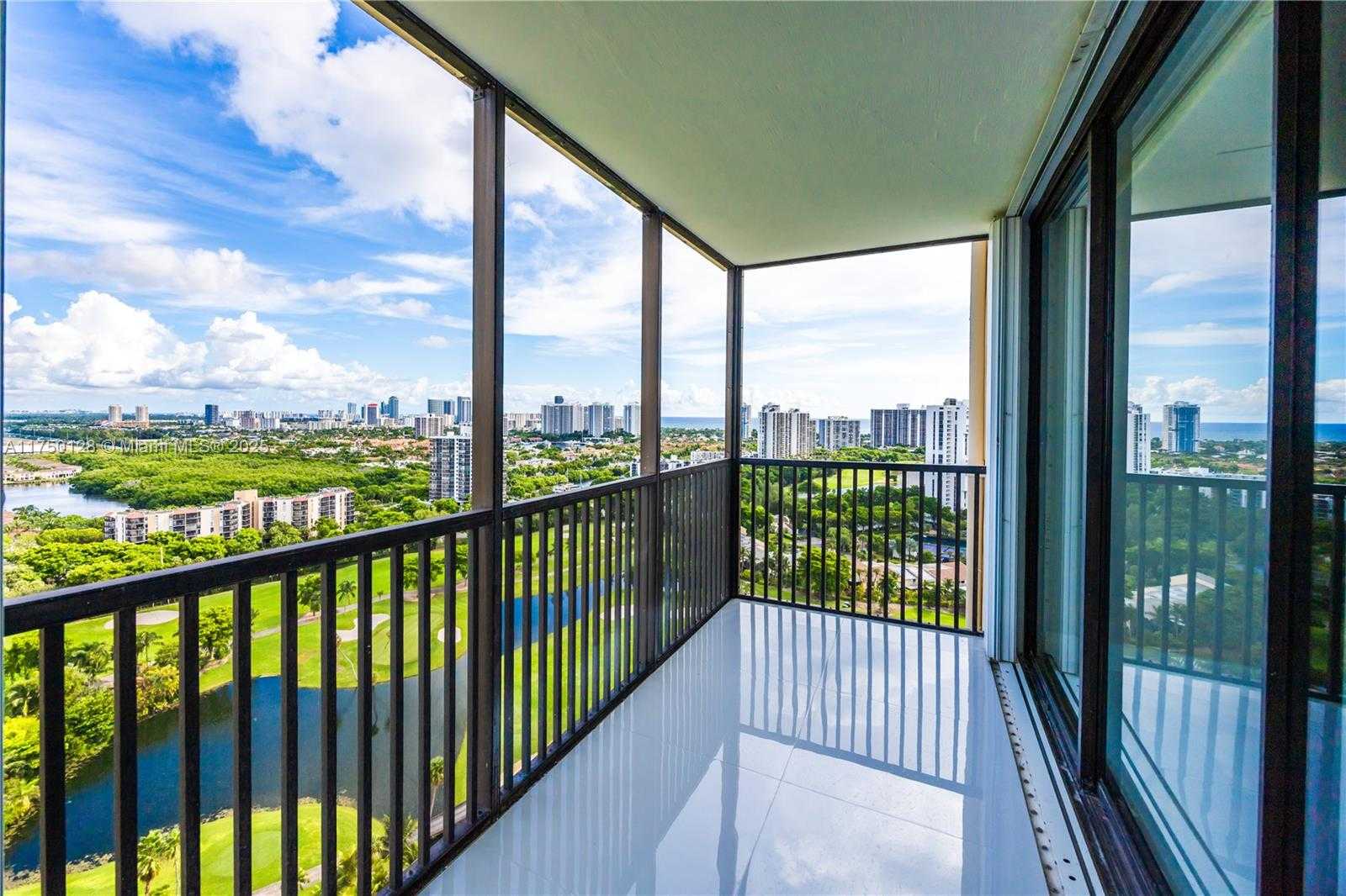 Small Image of 20379 WEST COUNTRY CLUB DR #2632-, Aventura Number 17