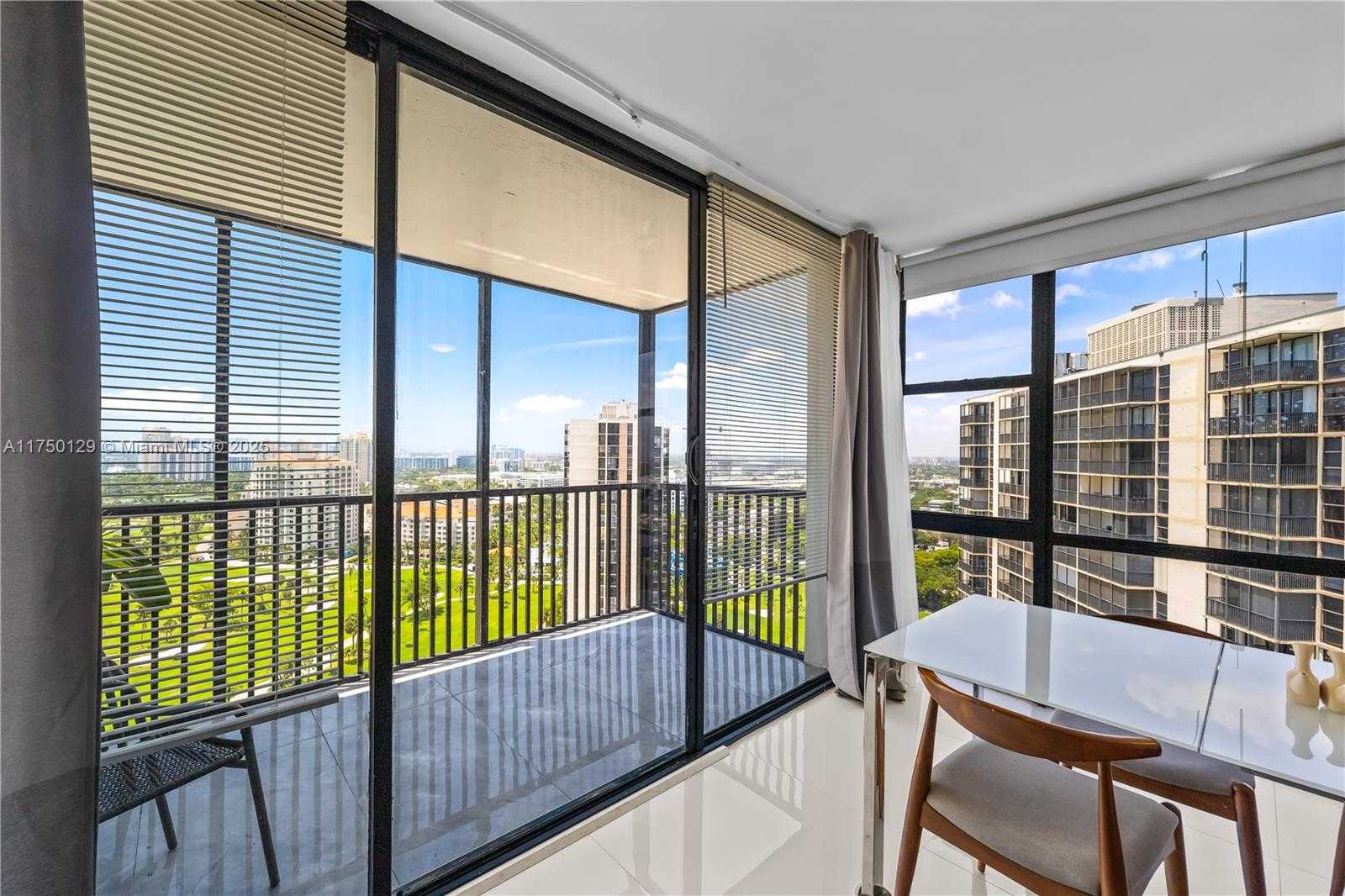 Small Image of 20379 WEST W COUNTRY CLUB DR #2539, Aventura Number 12