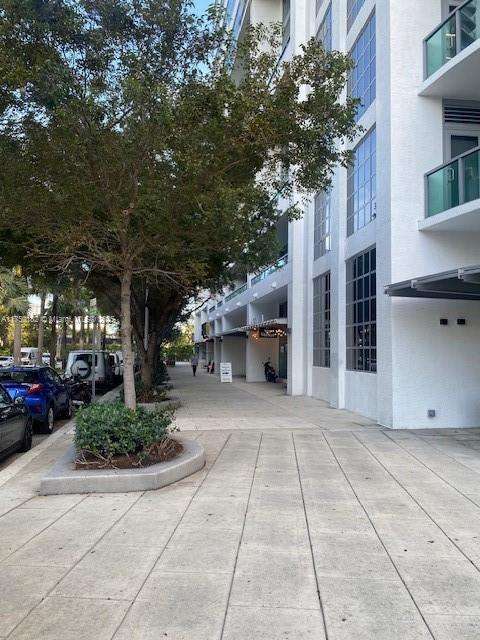 Small Image of 3301 NE 1st Ave, Miami, FL 33137, USA Number 10
