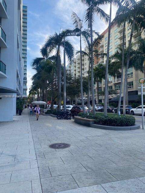 Small Image of 3301 NE 1st Ave, Miami, FL 33137, USA Number 11