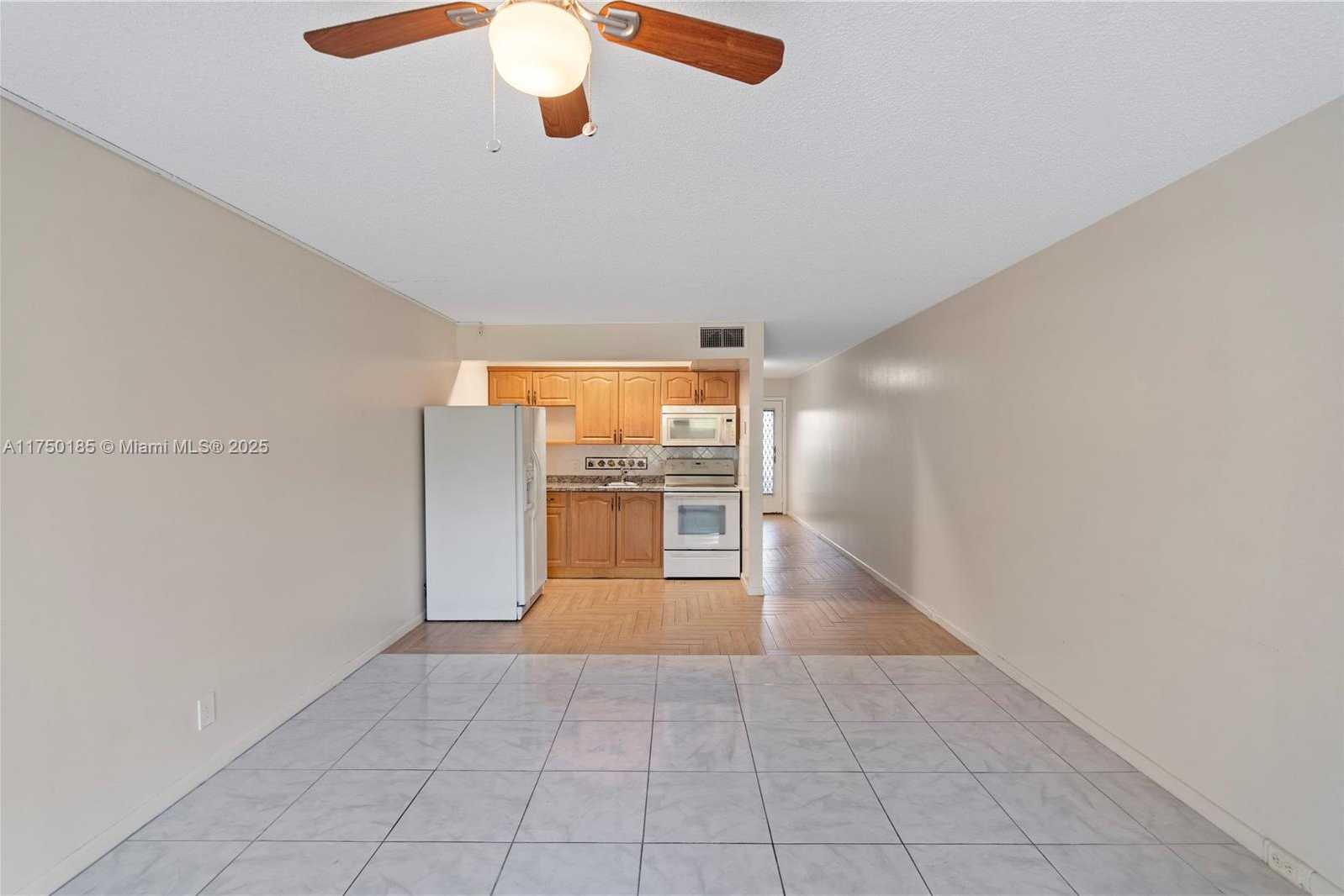 Small Image of 1400 SOUTH WEST 124TH TER #106Q, Pembroke Pines Number 2