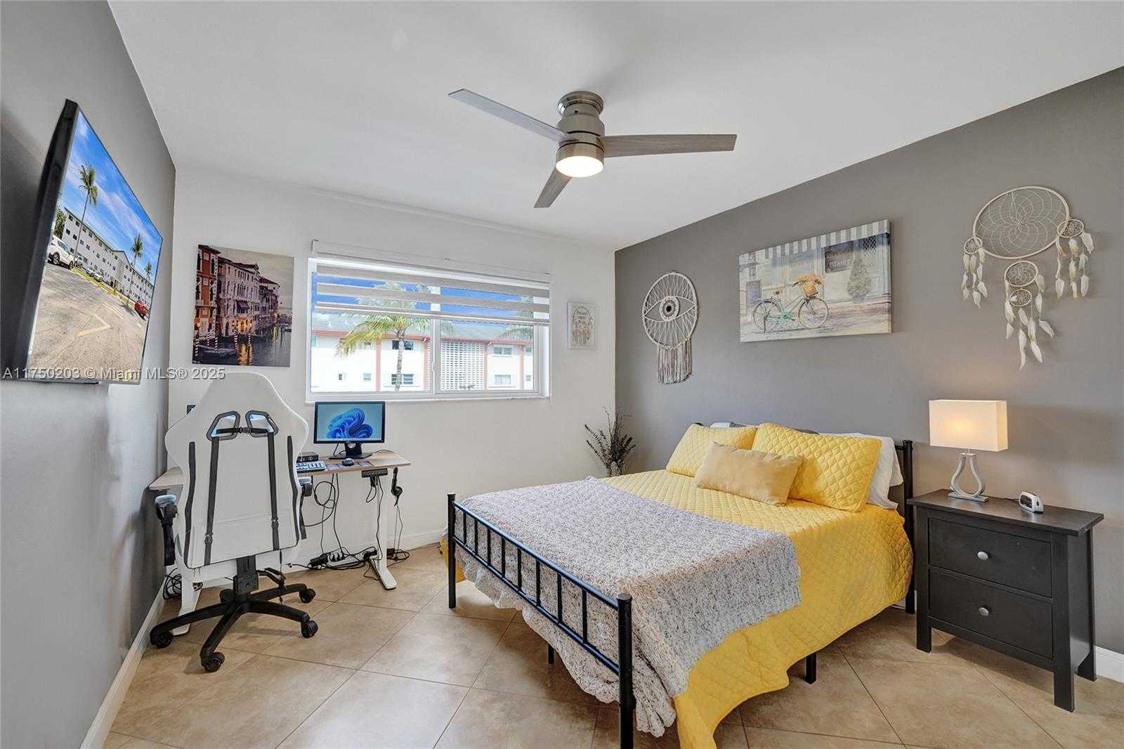 Small Image of 5300 WASHINGTON ST #I203, Hollywood Number 41