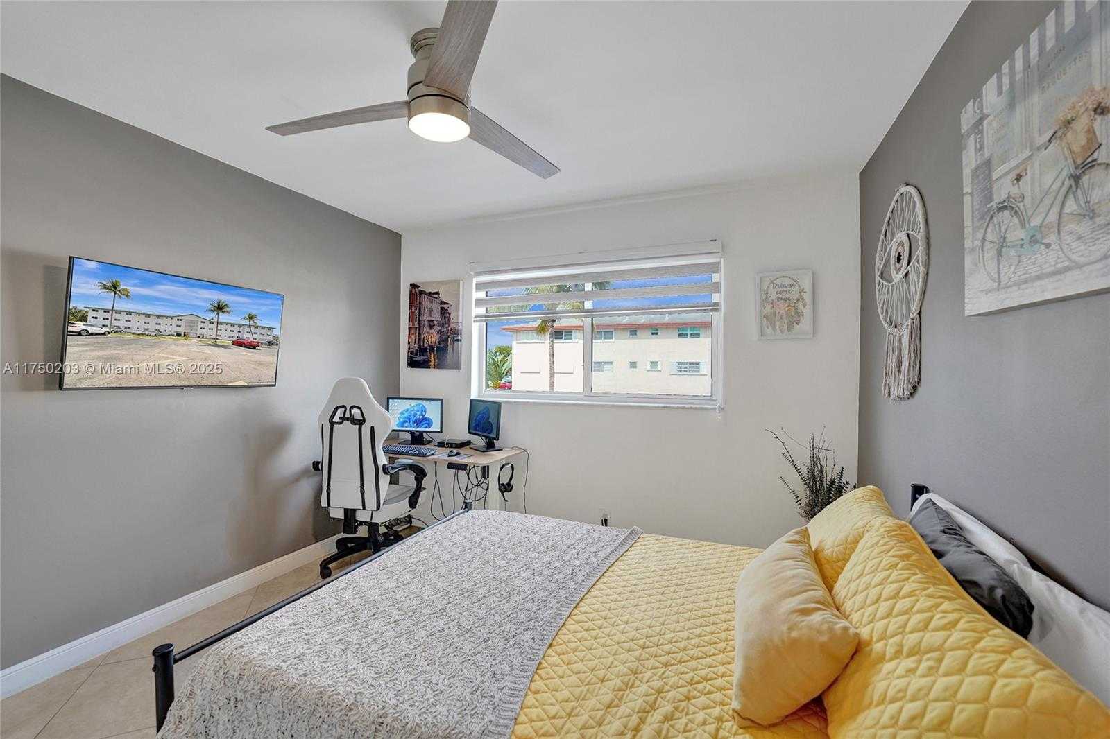 Small Image of 5300 WASHINGTON ST #I203, Hollywood Number 42