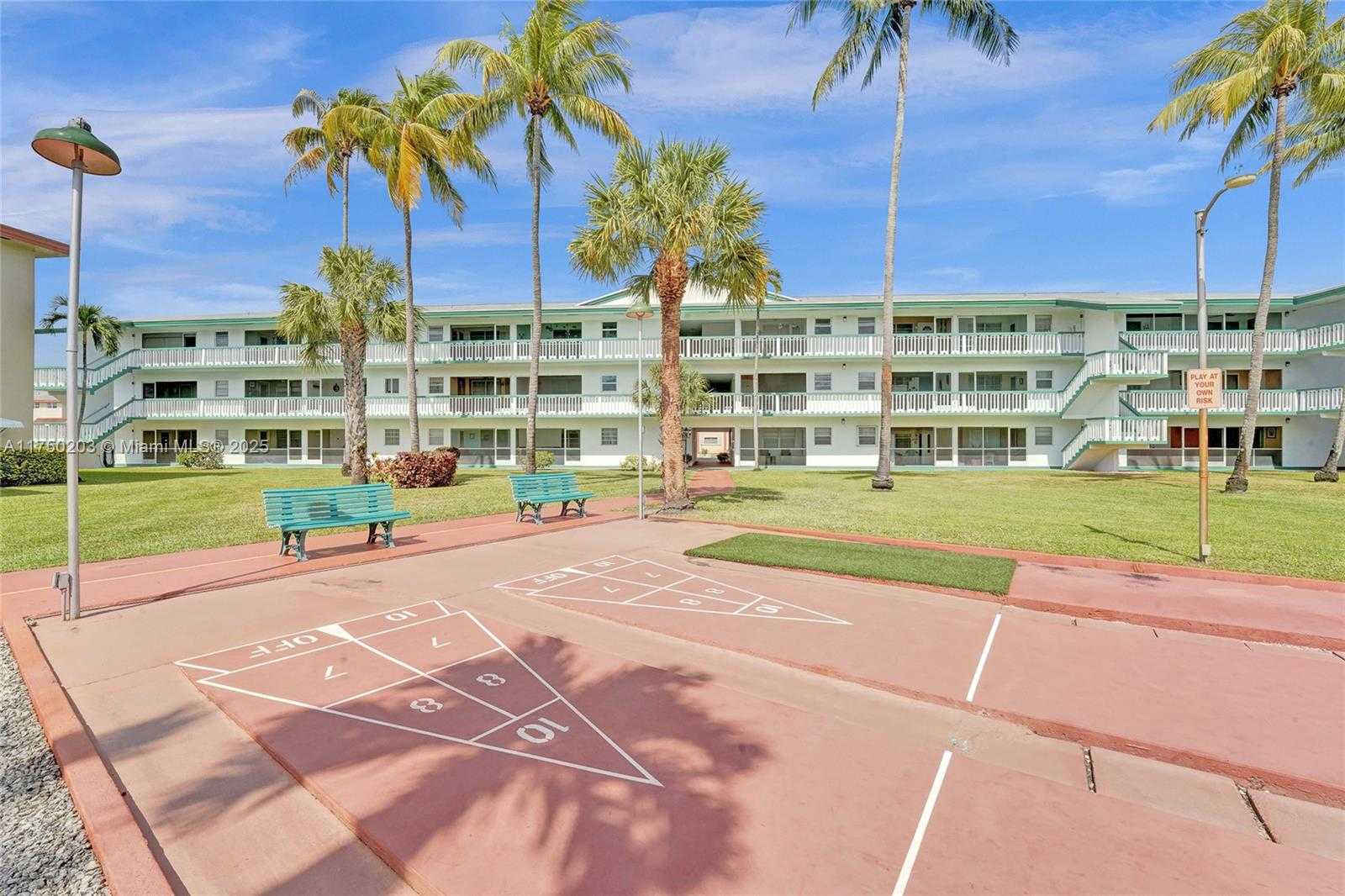 Small Image of 5300 WASHINGTON ST #I203, Hollywood Number 59