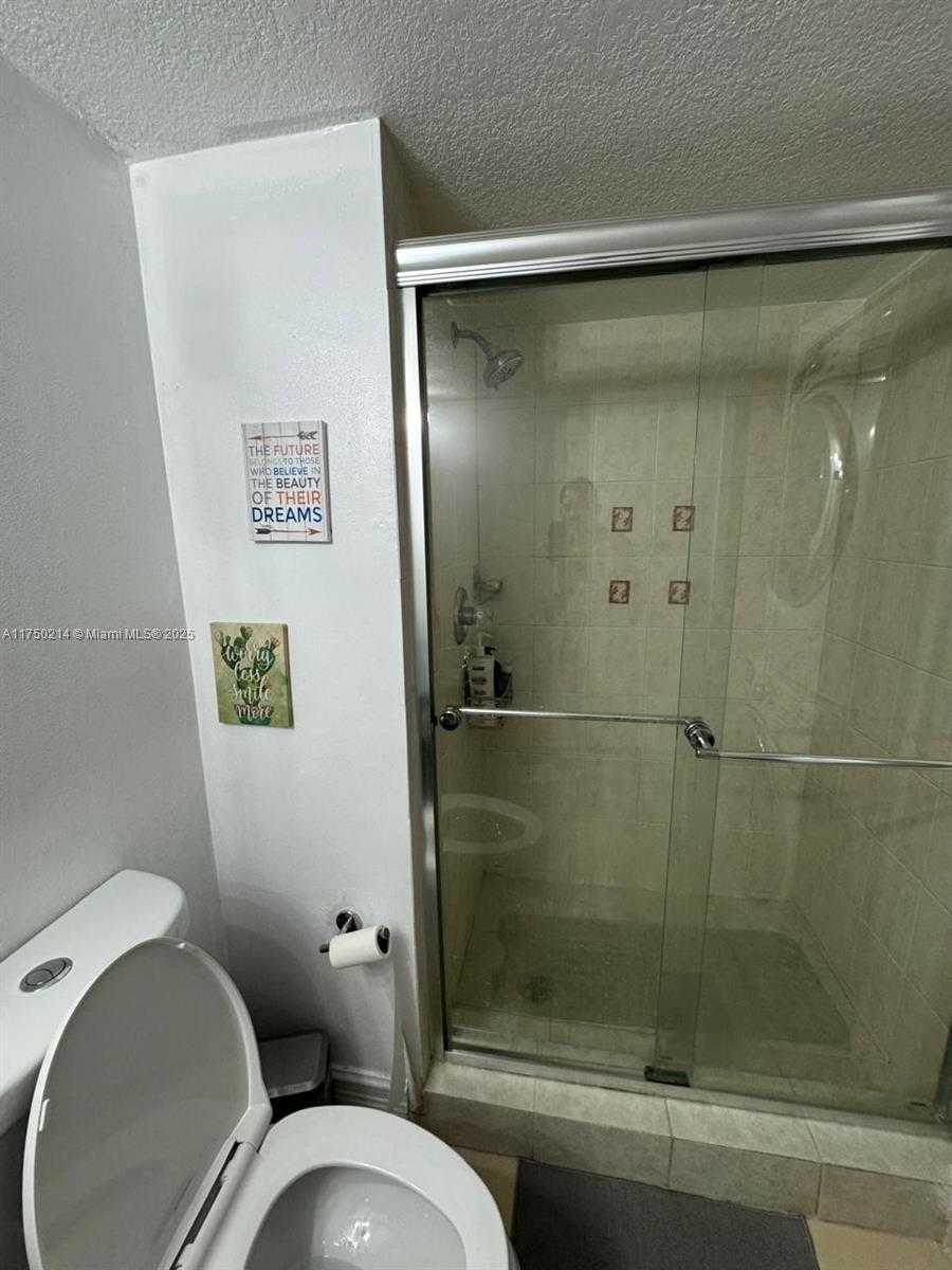 Imagen de Pequeño Objeto
