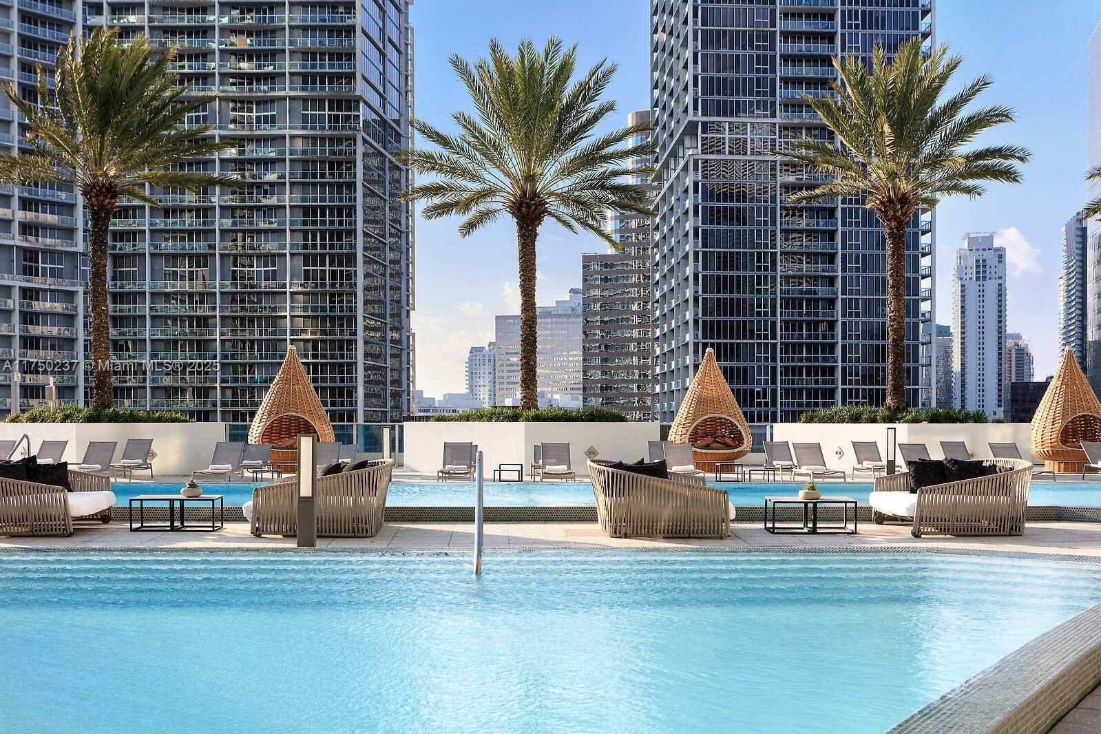 Small Image of 200 BISCAYNE BOULEVARD WAY #4910, Miami Number 23
