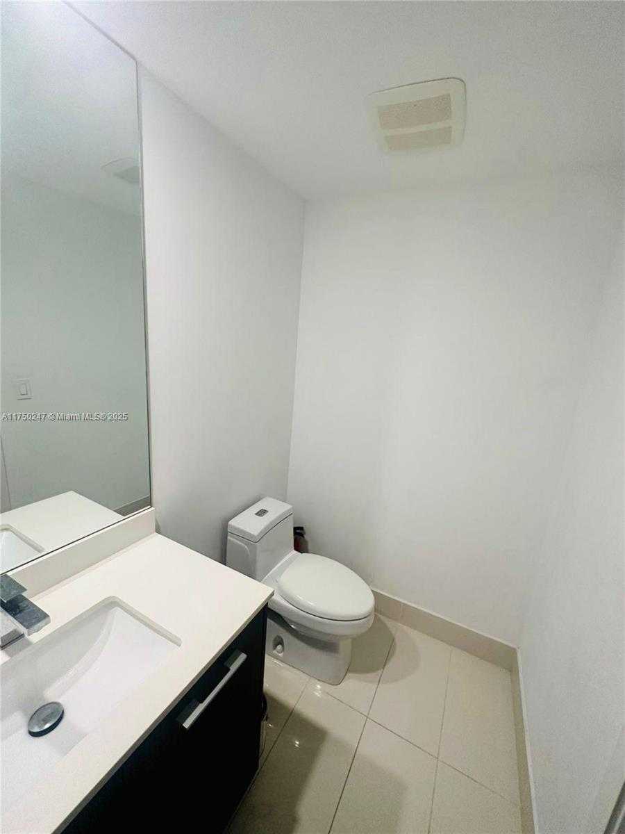 Small Image of 45 SOUTH WEST 9TH ST #1109, Miami Number 11