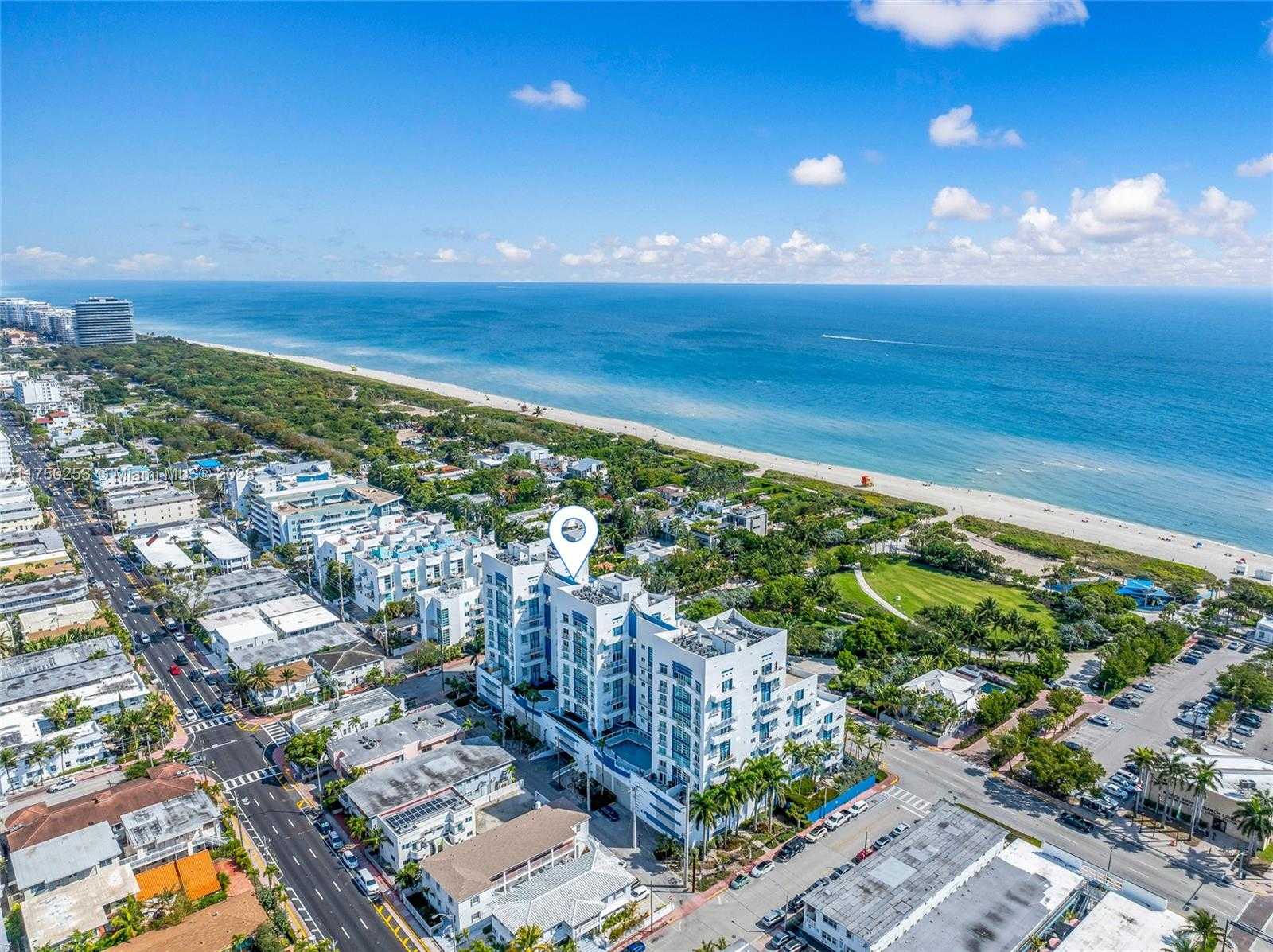Small Image of 7600 COLLINS AVE #703, Miami Beach Number 32