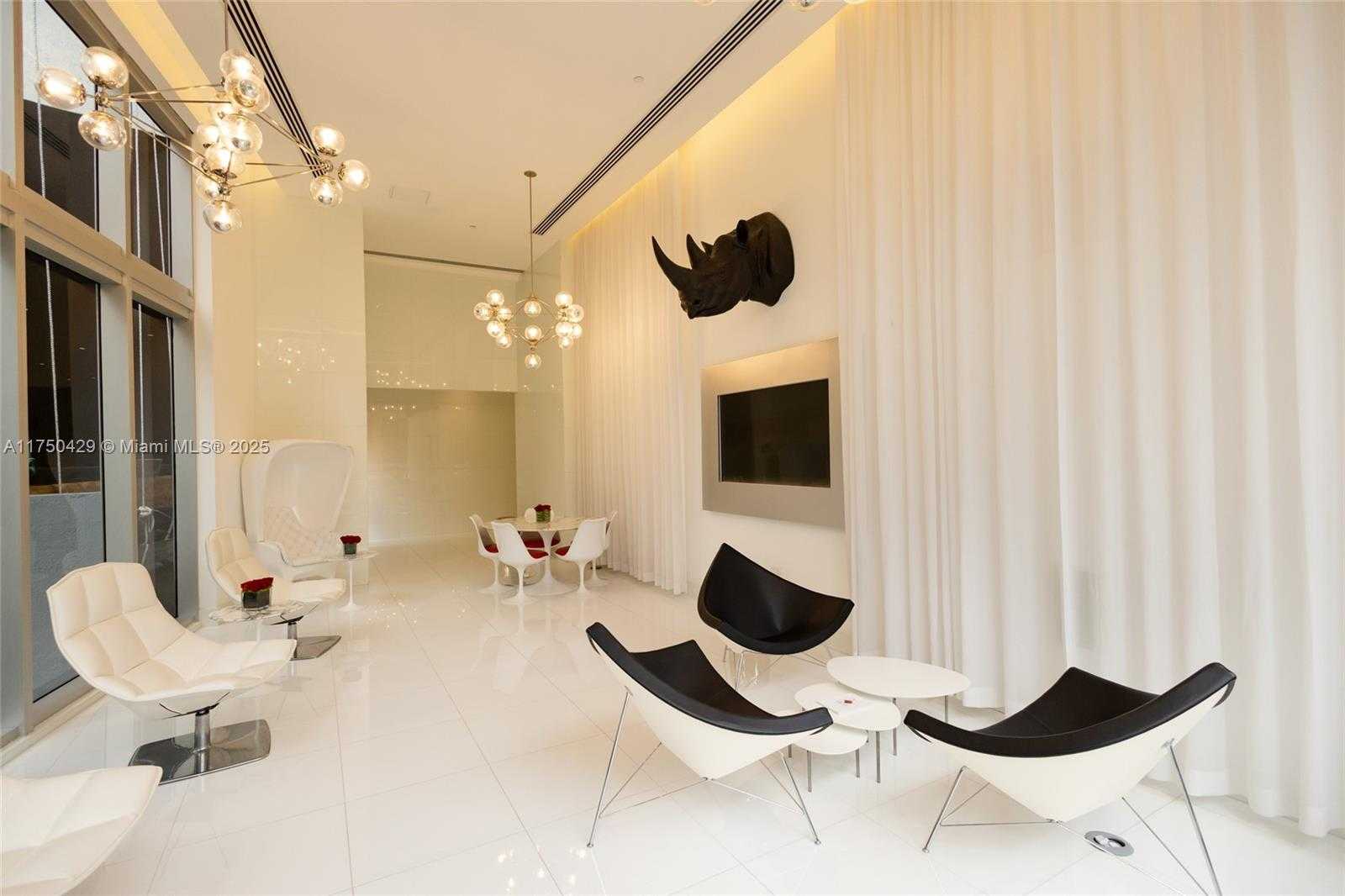 Small Image of 495 BRICKELL AVE #2102, Miami Number 27