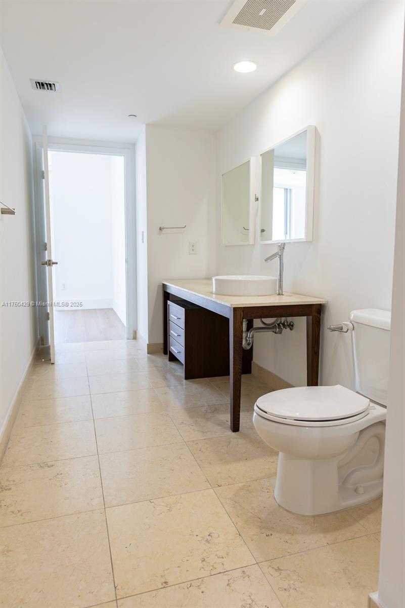 Small Image of 495 BRICKELL AVE #2102, Miami Number 55