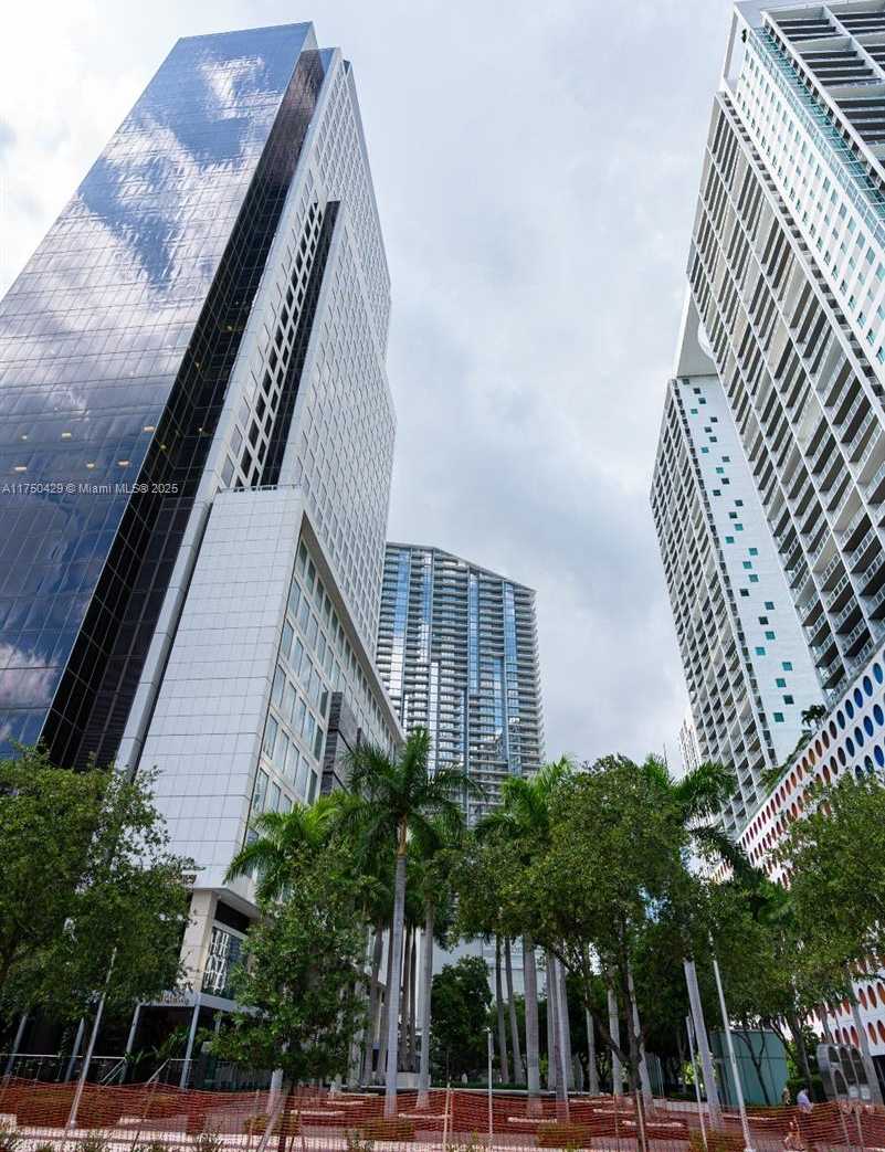 Small Image of 495 BRICKELL AVE #2102, Miami Number 76