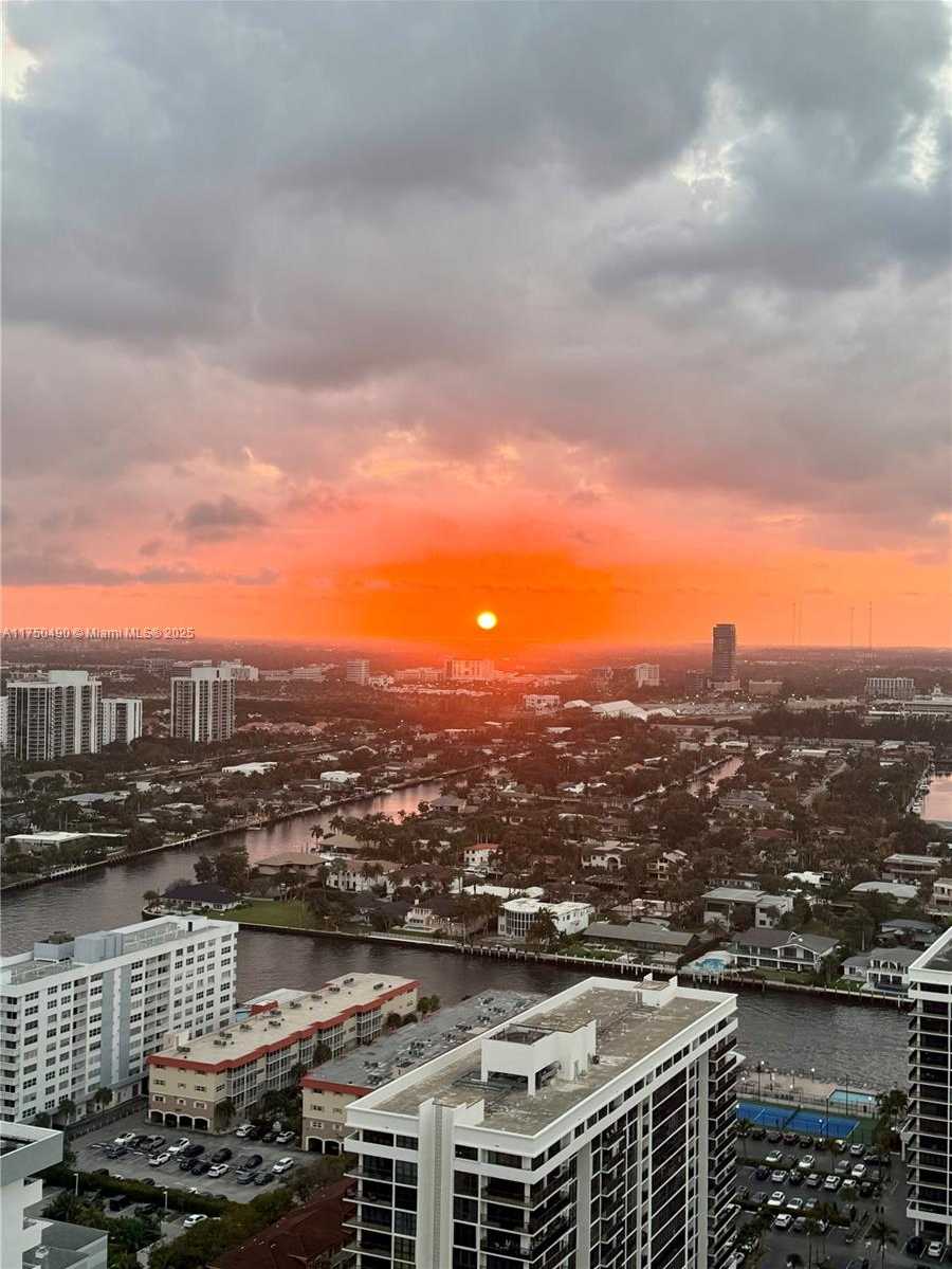 Small Image of 2000 SOUTH OCEAN DR #29B, Hallandale Beach Number 52