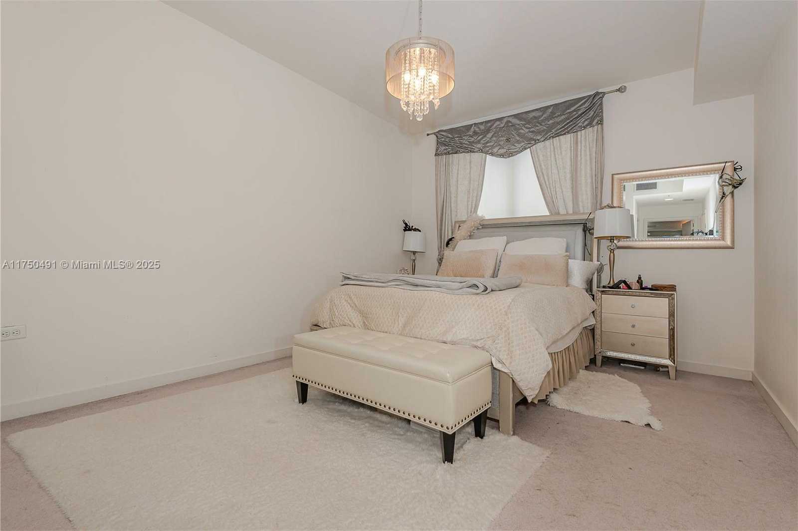 Small Image of 999 SOUTH WEST 1ST AVE #3112, Miami Number 12