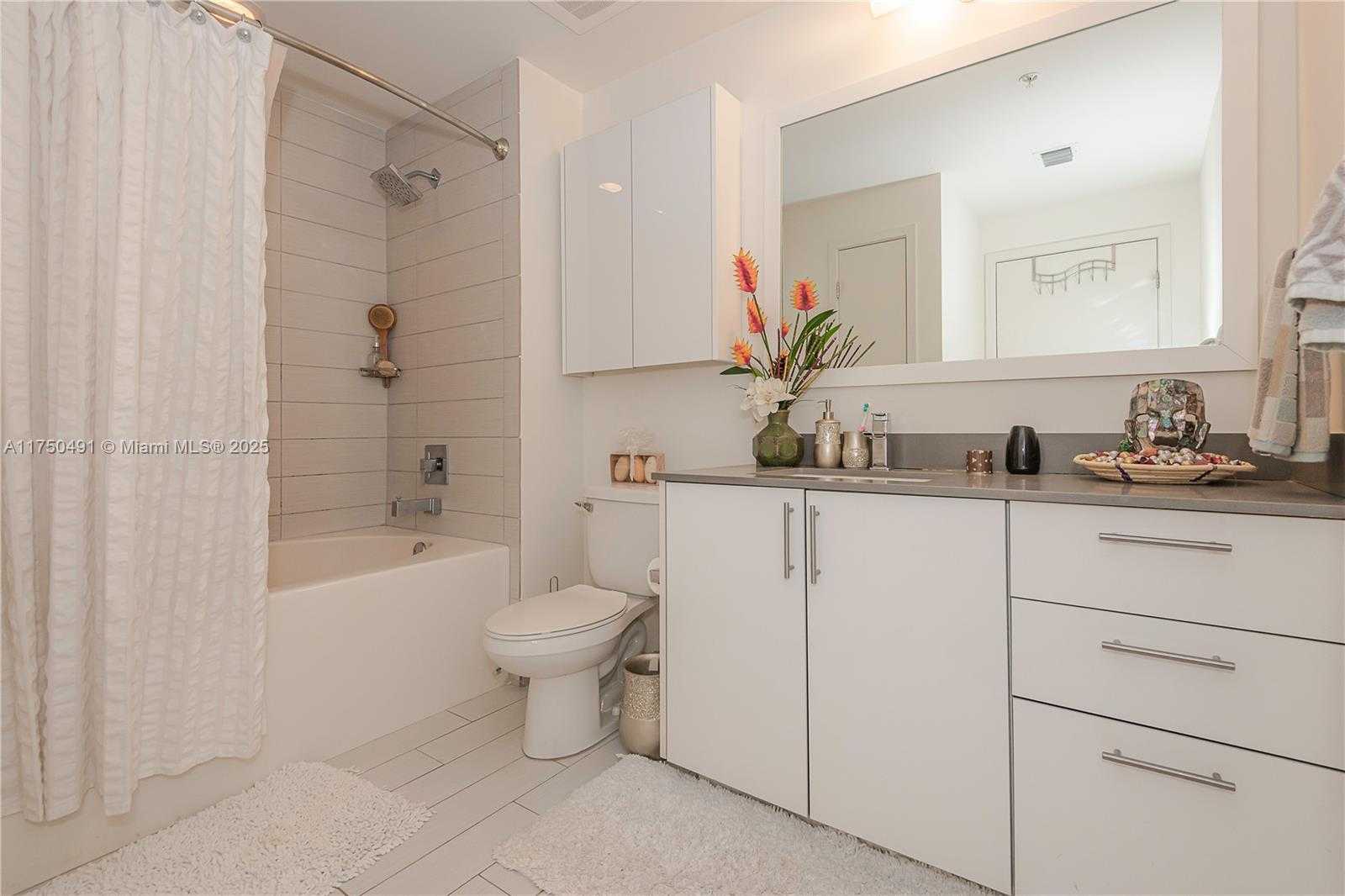 Small Image of 999 SOUTH WEST 1ST AVE #3112, Miami Number 17