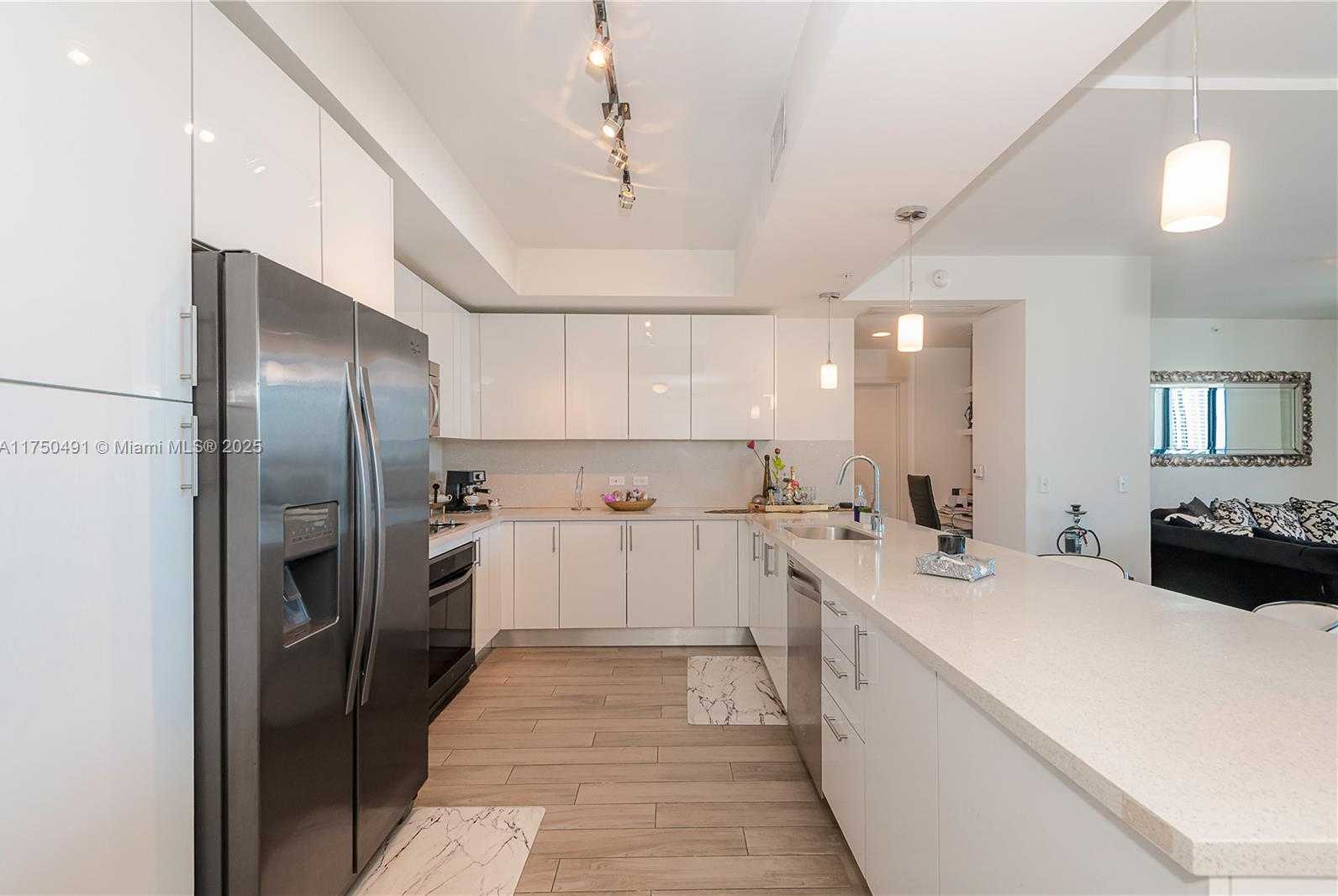 Small Image of 999 SOUTH WEST 1ST AVE #3112, Miami Number 2