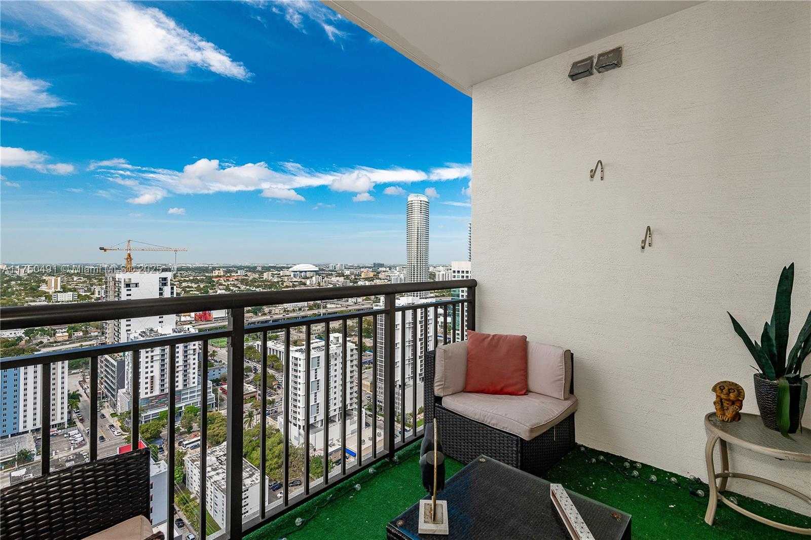 Small Image of 999 SOUTH WEST 1ST AVE #3112, Miami Number 22
