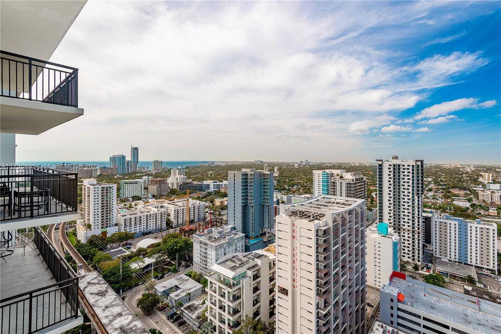 Small Image of 999 SOUTH WEST 1ST AVE #3112, Miami Number 24