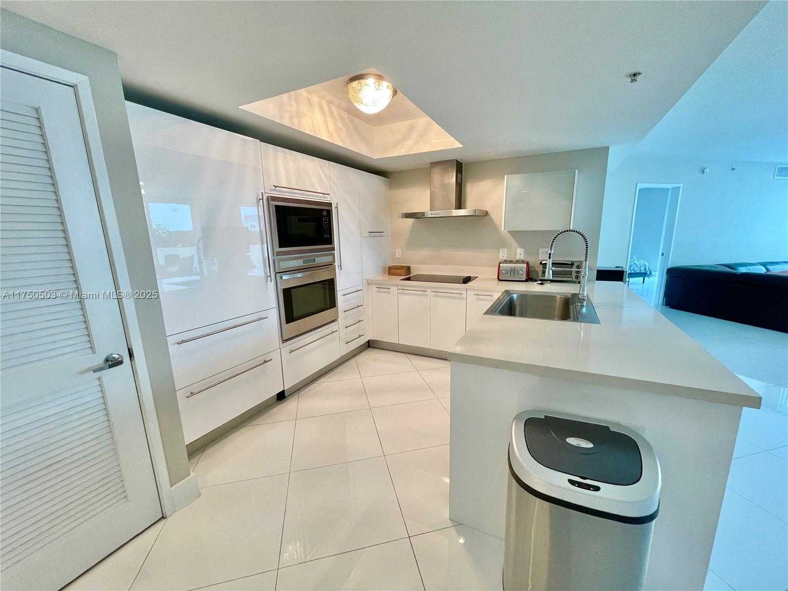 Small Image of 150 SUNNY ISLES BLVD #1-501, Sunny Isles Beach Number 12