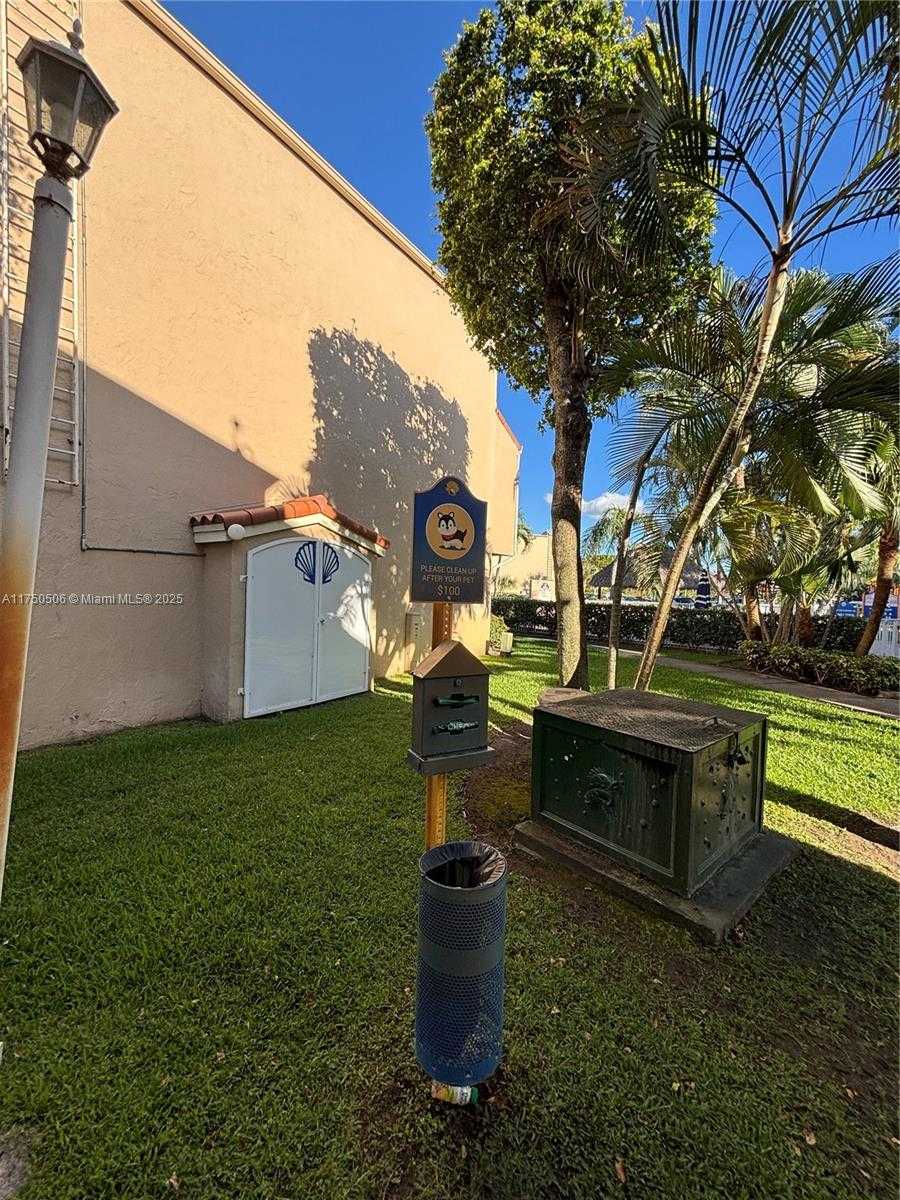 Small Image of 8670 NORTH WEST 6TH LN #4-101, Miami Number 19