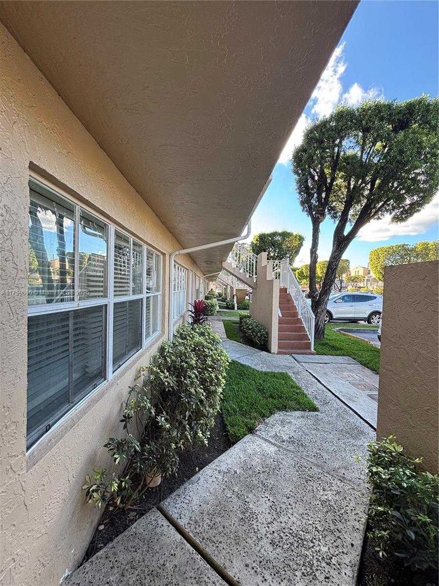 Small Image of 8670 NORTH WEST 6TH LN #4-101, Miami Number 20