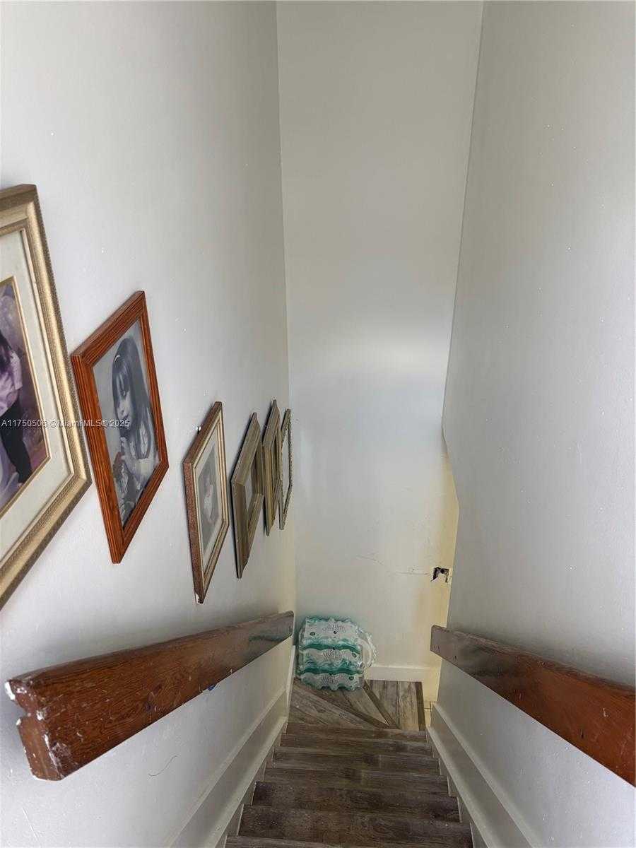 Small Image of 8670 NORTH WEST 6TH LN #4-101, Miami Number 35
