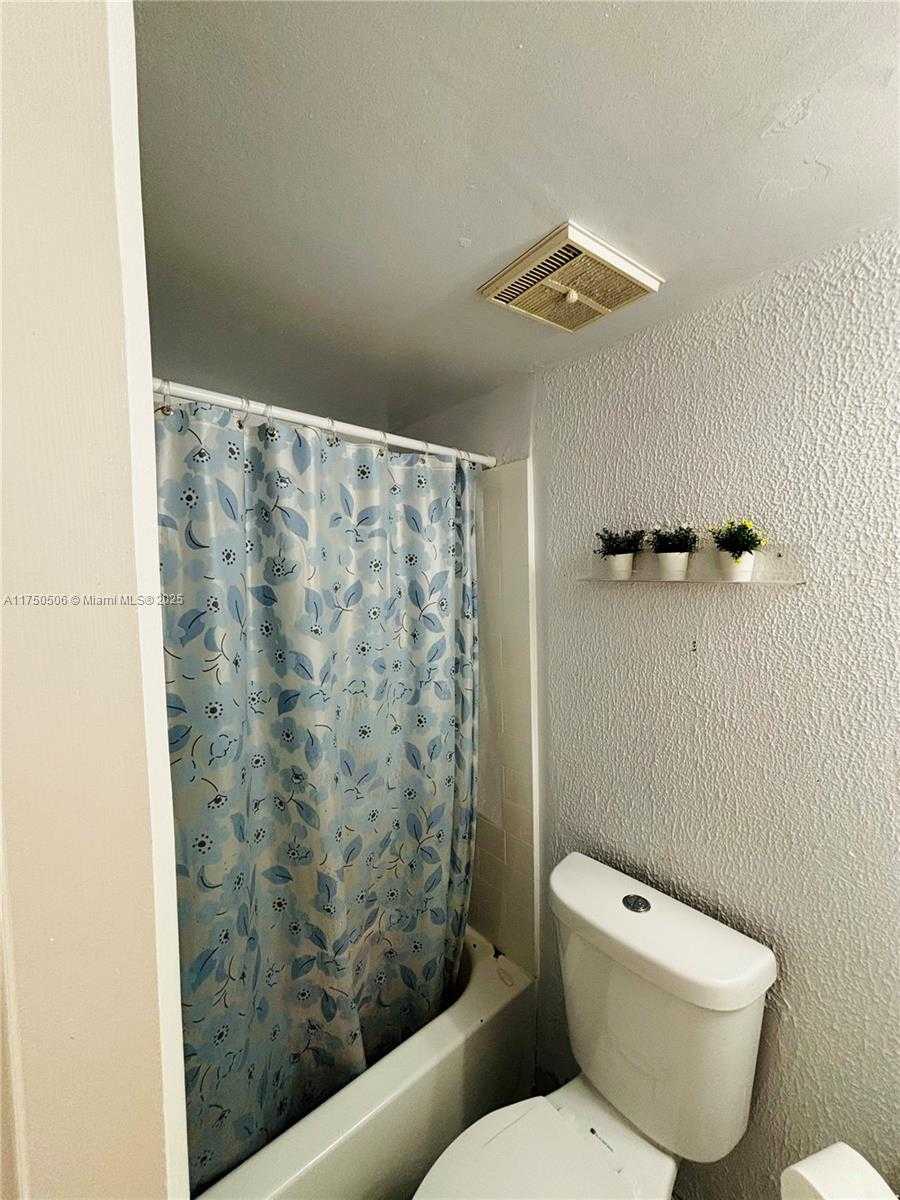 Small Image of 8670 NORTH WEST 6TH LN #4-101, Miami Number 41