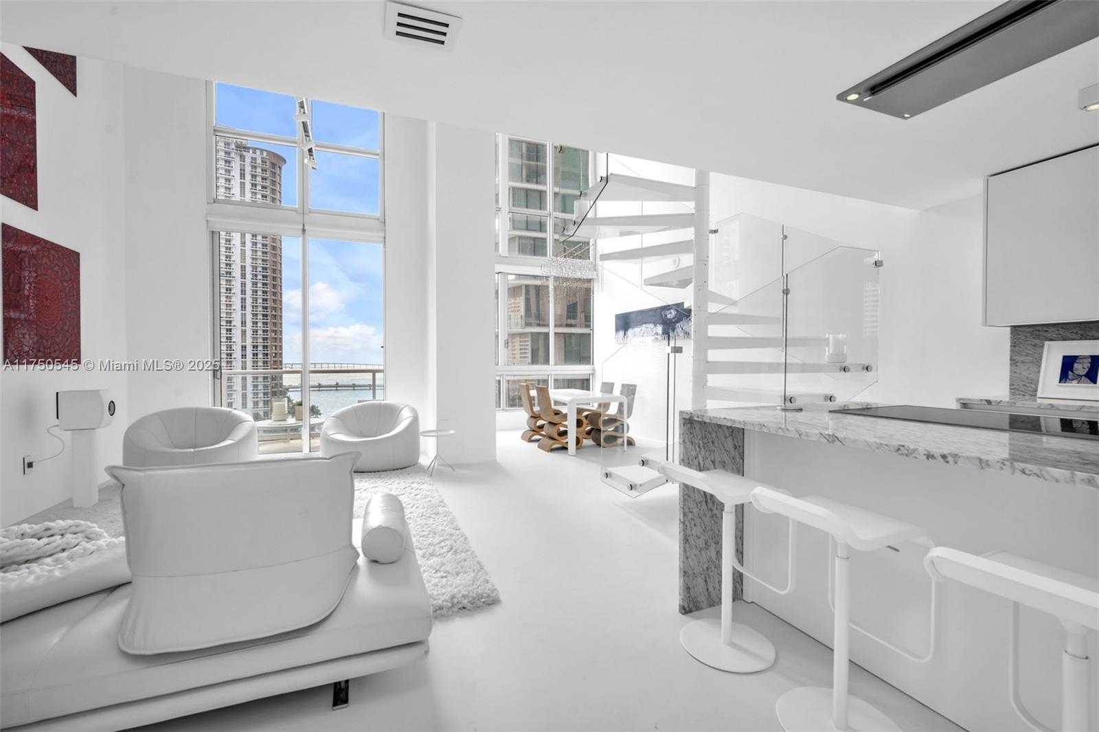 Small Image of 300 SOUTH BISCAYNE BLVD #L-1012, Miami Number 8