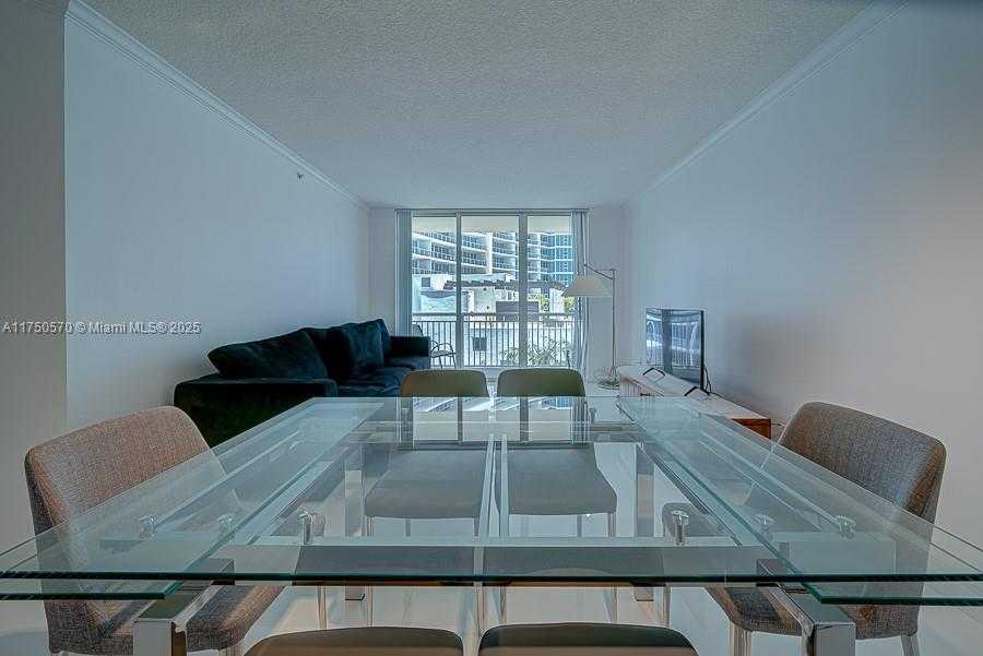 Small Image of 2000 NORTH BAYSHORE DR #526, Miami Number 11