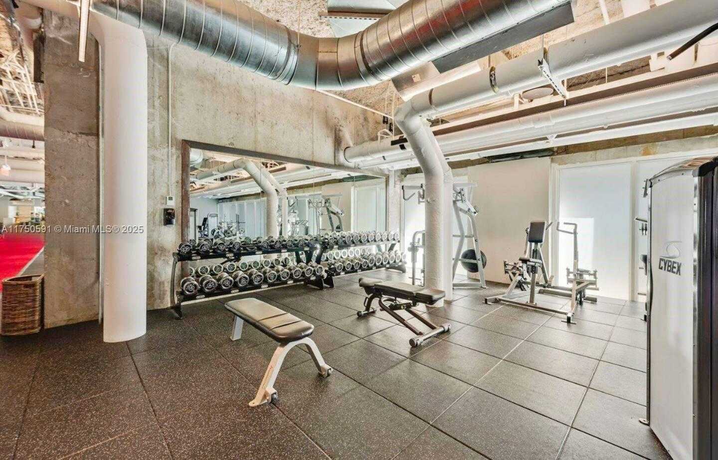 Small Image of 2301 COLLINS AVE #1534, Miami Beach Number 31