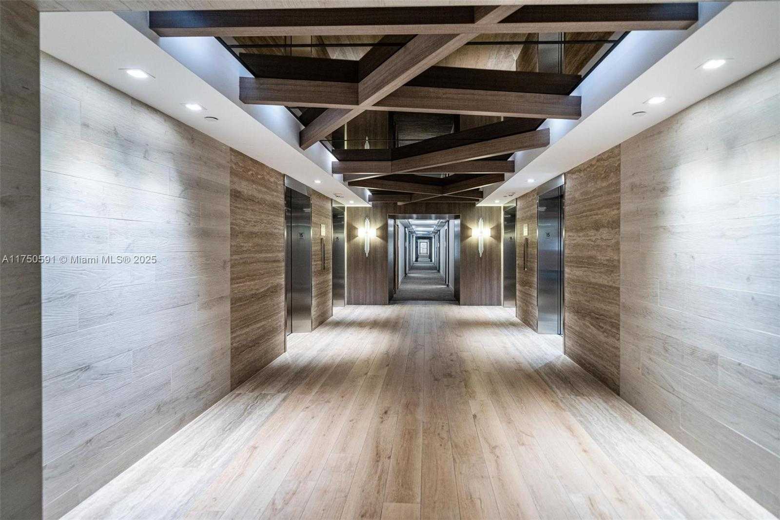 Small Image of 2301 COLLINS AVE #1534, Miami Beach Number 32