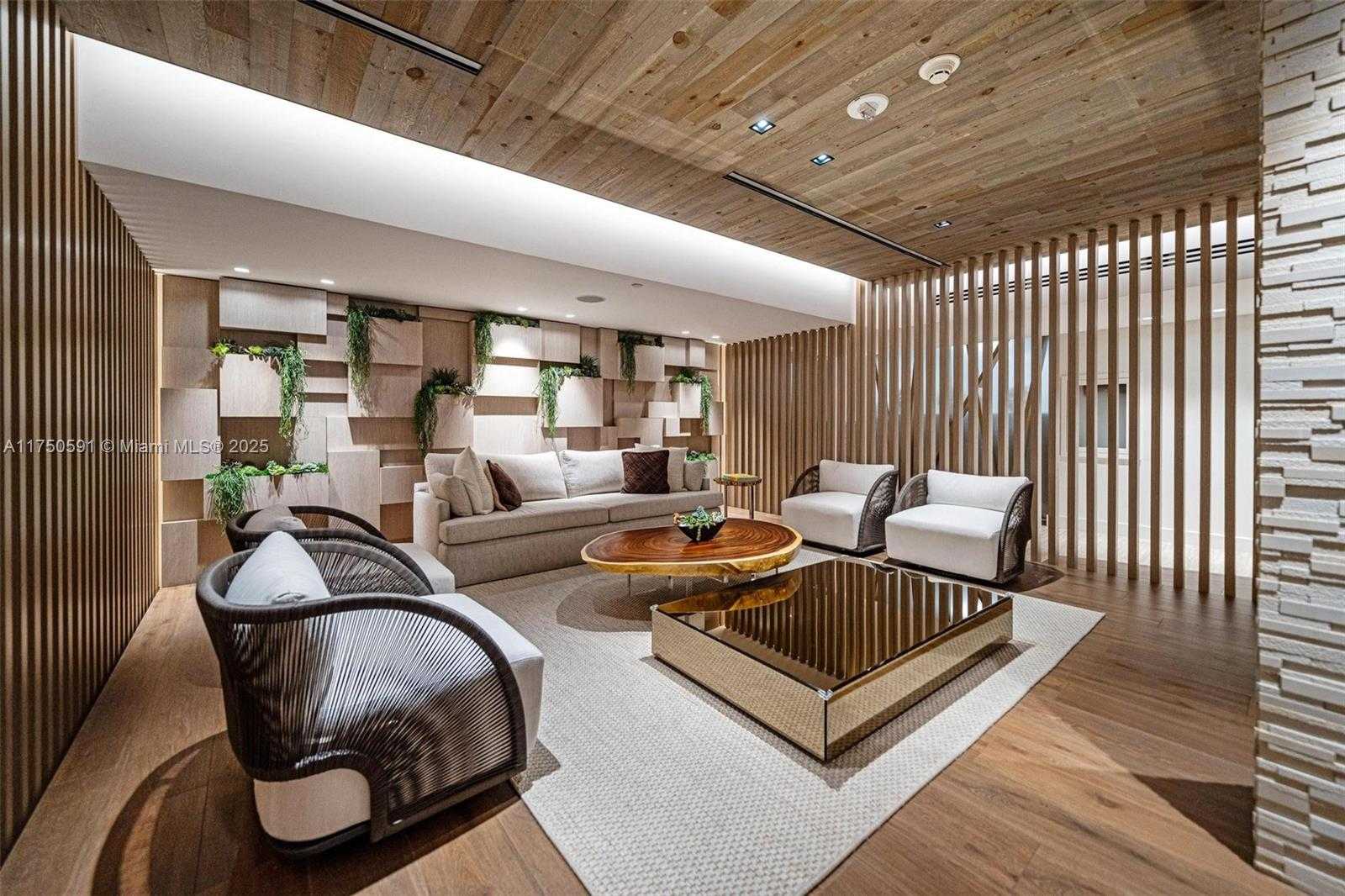 Small Image of 2301 COLLINS AVE #1534, Miami Beach Number 35