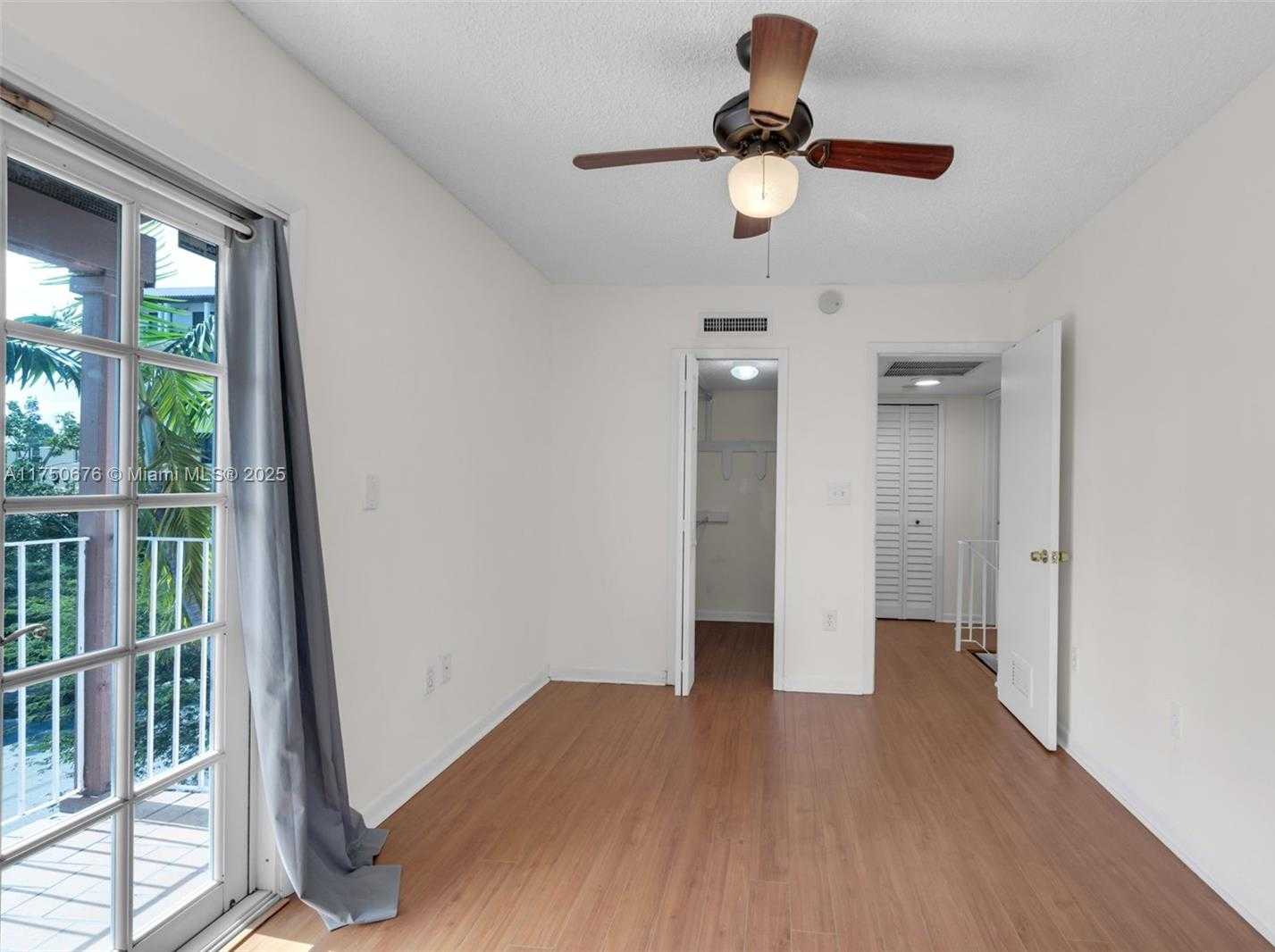 Small Image of 29 SANTILLANE AVE #7, Coral Gables Number 14