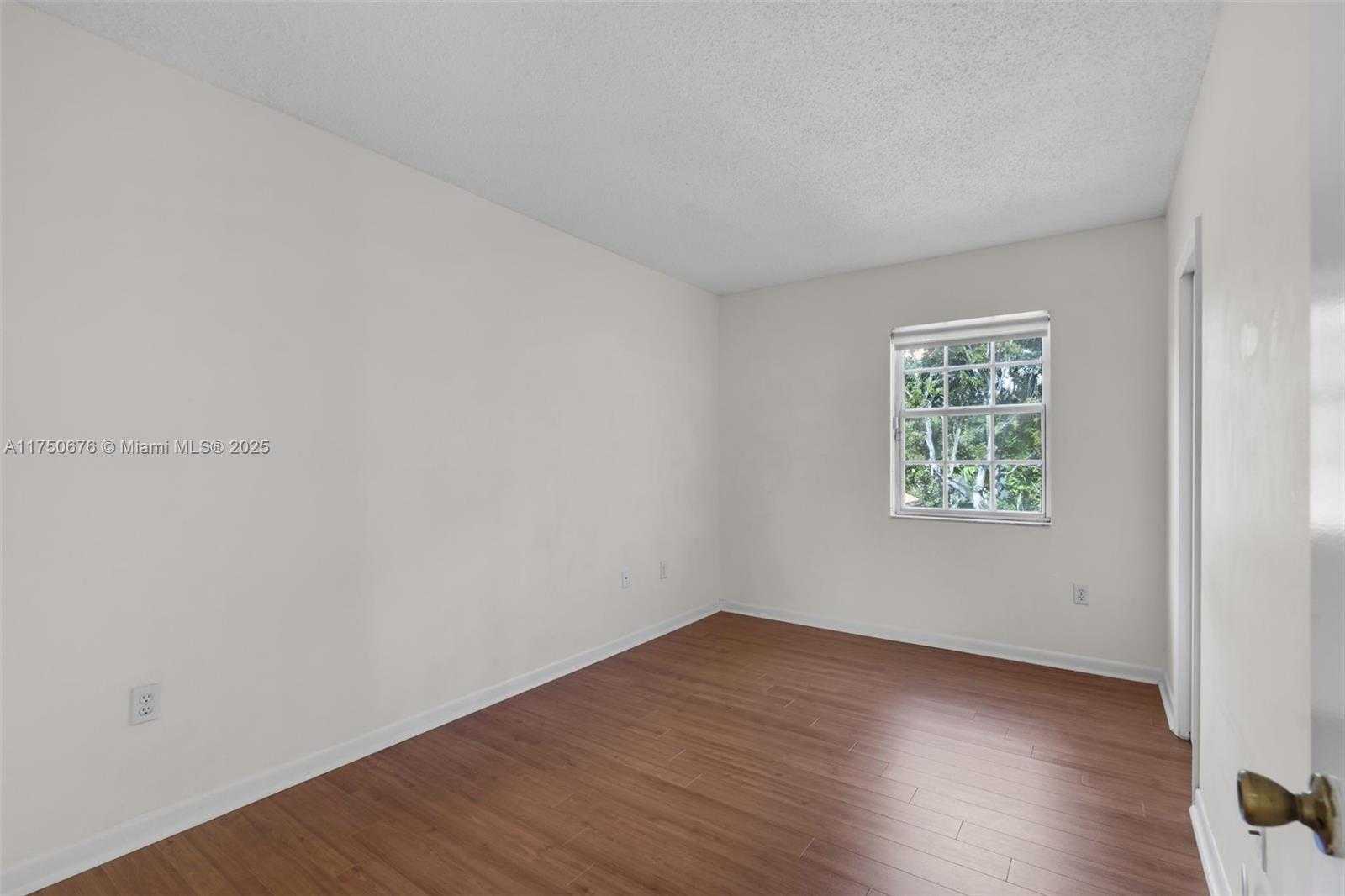 Small Image of 29 SANTILLANE AVE #7, Coral Gables Number 16
