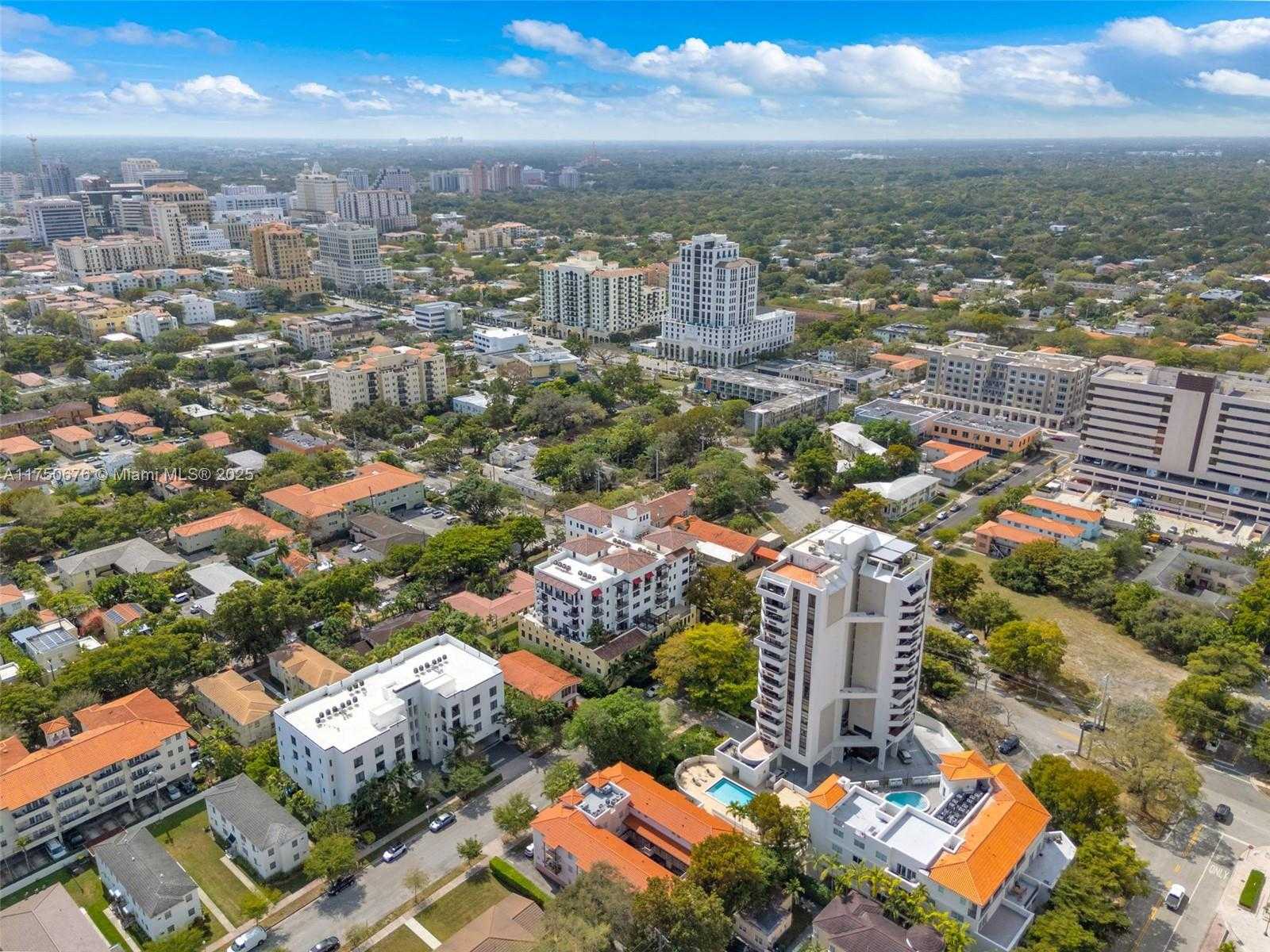 Small Image of 29 SANTILLANE AVE #7, Coral Gables Number 29