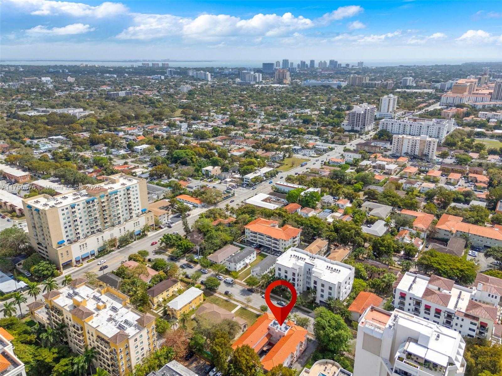 Small Image of 29 SANTILLANE AVE #7, Coral Gables Number 30