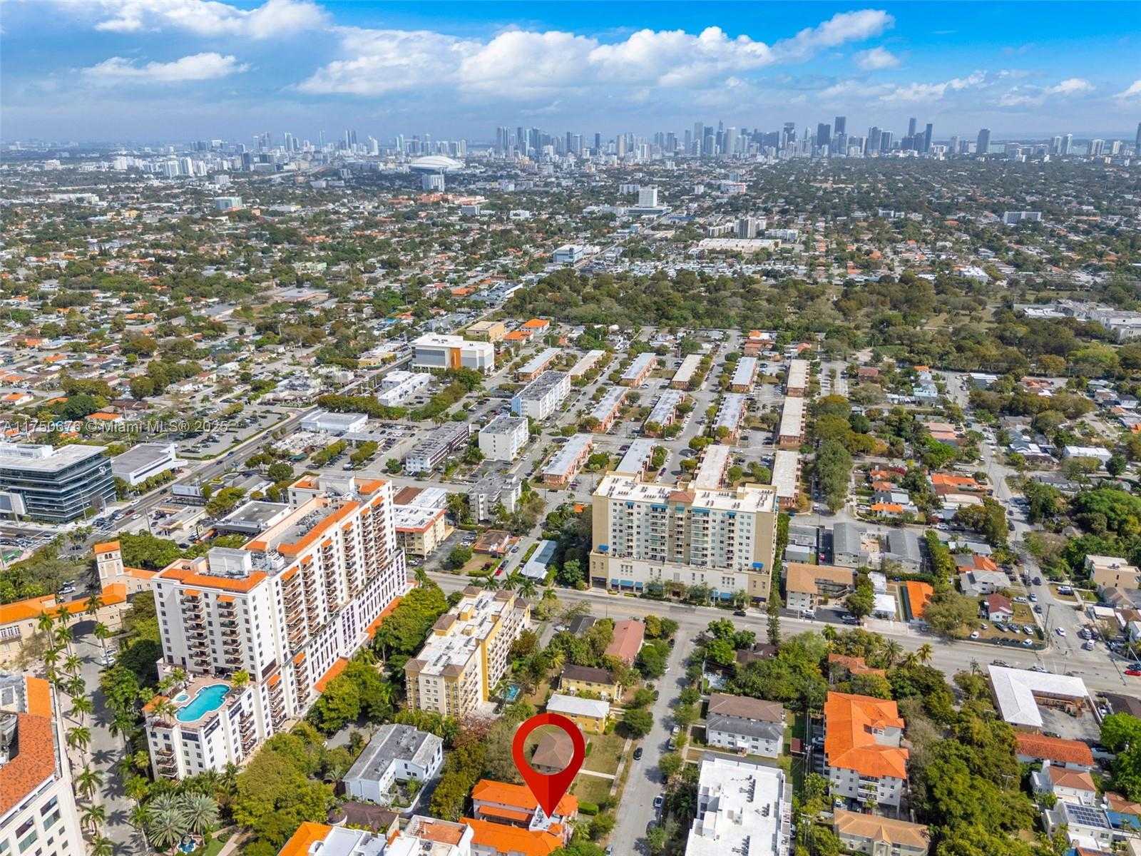 Small Image of 29 SANTILLANE AVE #7, Coral Gables Number 34