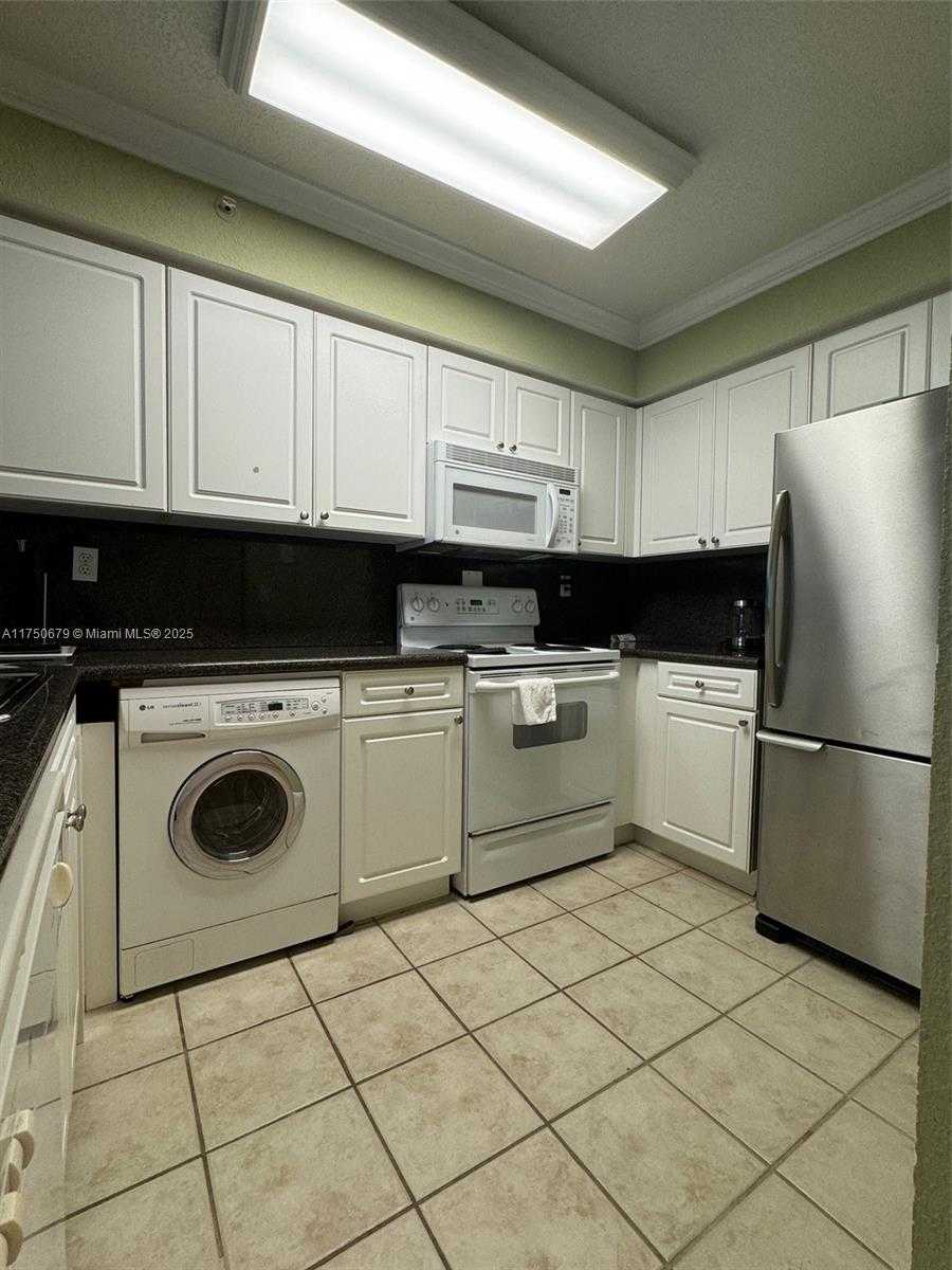 Small Image of 2501 SOUTH OCEAN DR #1519, Hollywood Number 10
