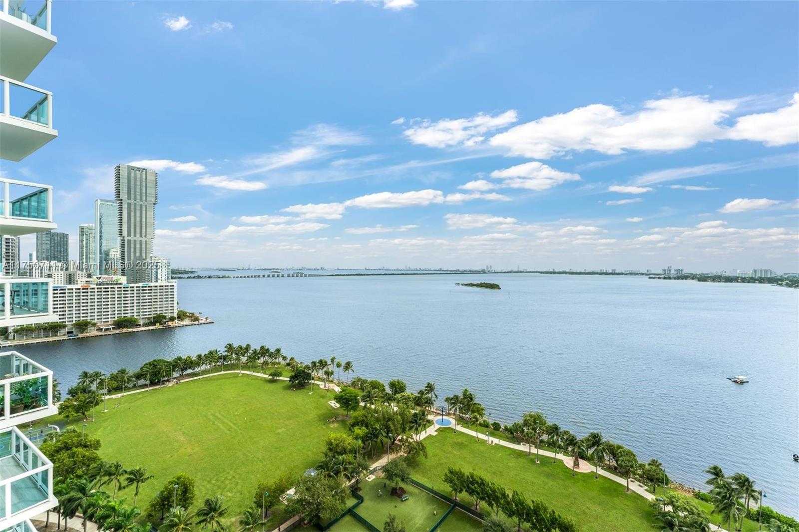 Small Image of 1800 N Bayshore Dr, Miami, FL 33132, USA Number 30