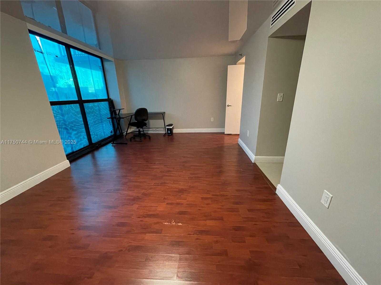Small Image of 210 174TH ST #305, Sunny Isles Beach Number 10