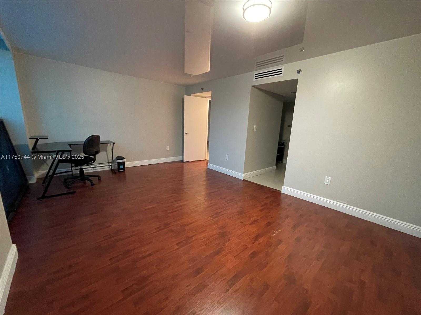 Small Image of 210 174TH ST #305, Sunny Isles Beach Number 11