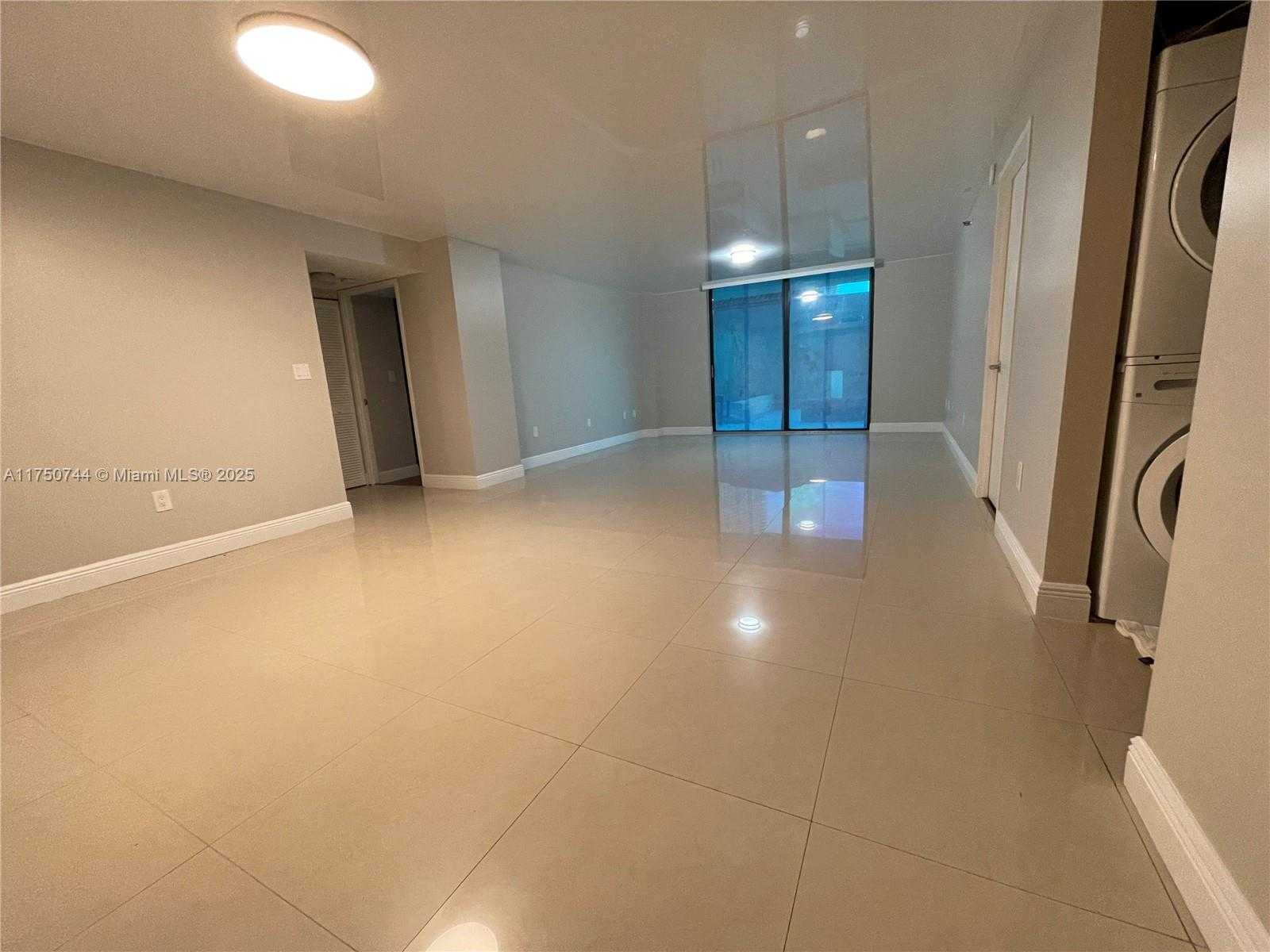 Small Image of 210 174TH ST #305, Sunny Isles Beach Number 4