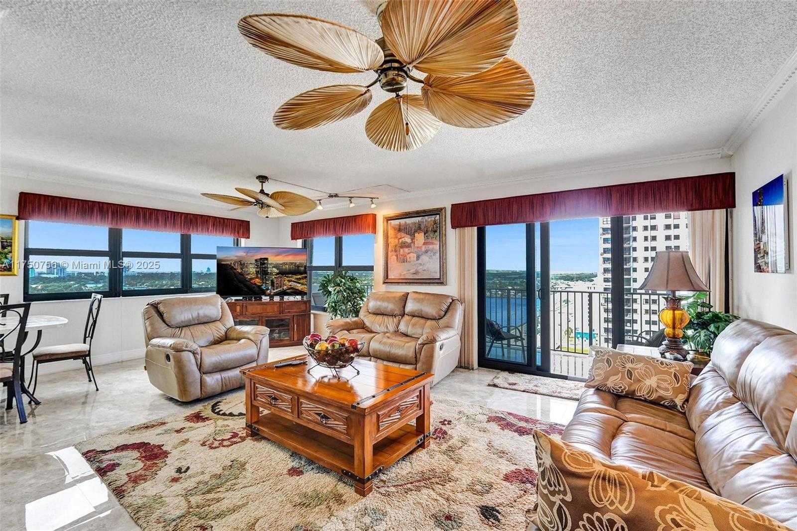 Small Image of 1201 SOUTH OCEAN DR #1711S, Hollywood Number 2