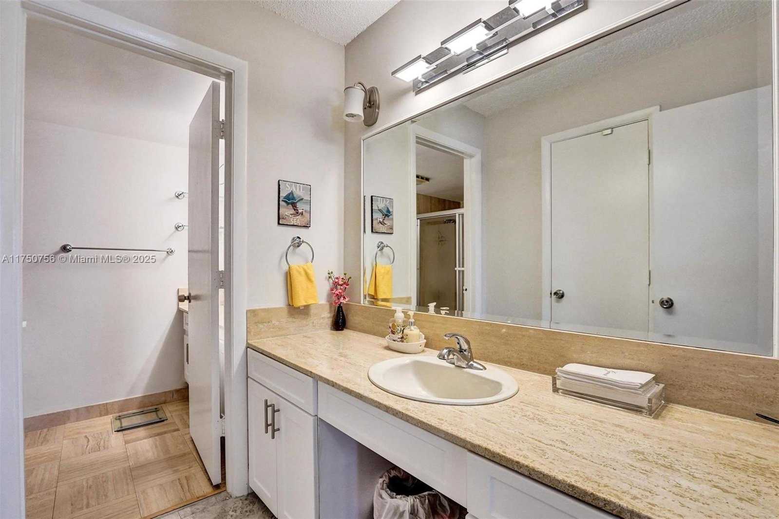 Small Image of 1201 SOUTH OCEAN DR #1711S, Hollywood Number 27