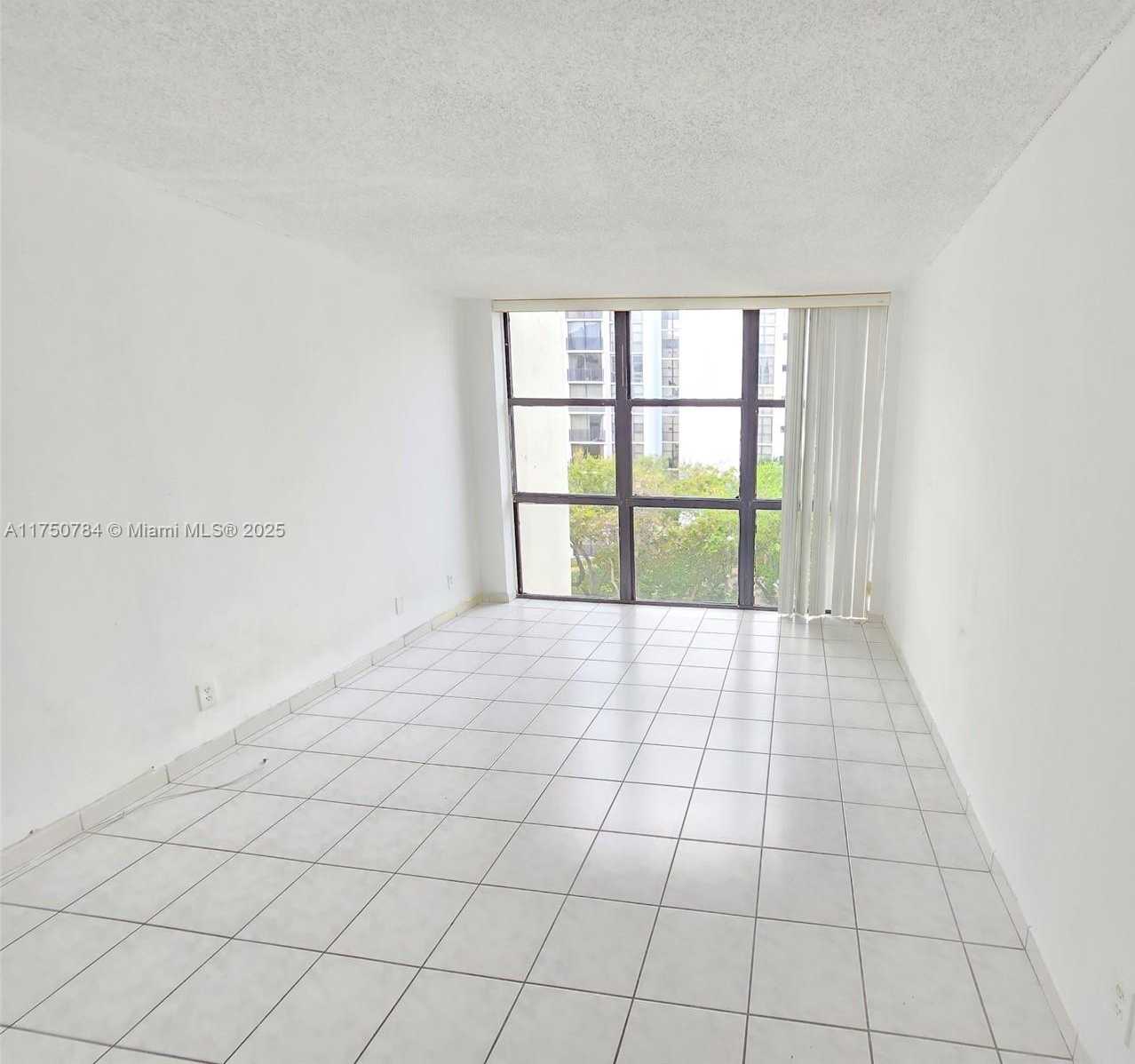 Small Image of 16919 NORTH BAY RD #517, Sunny Isles Beach Number 13
